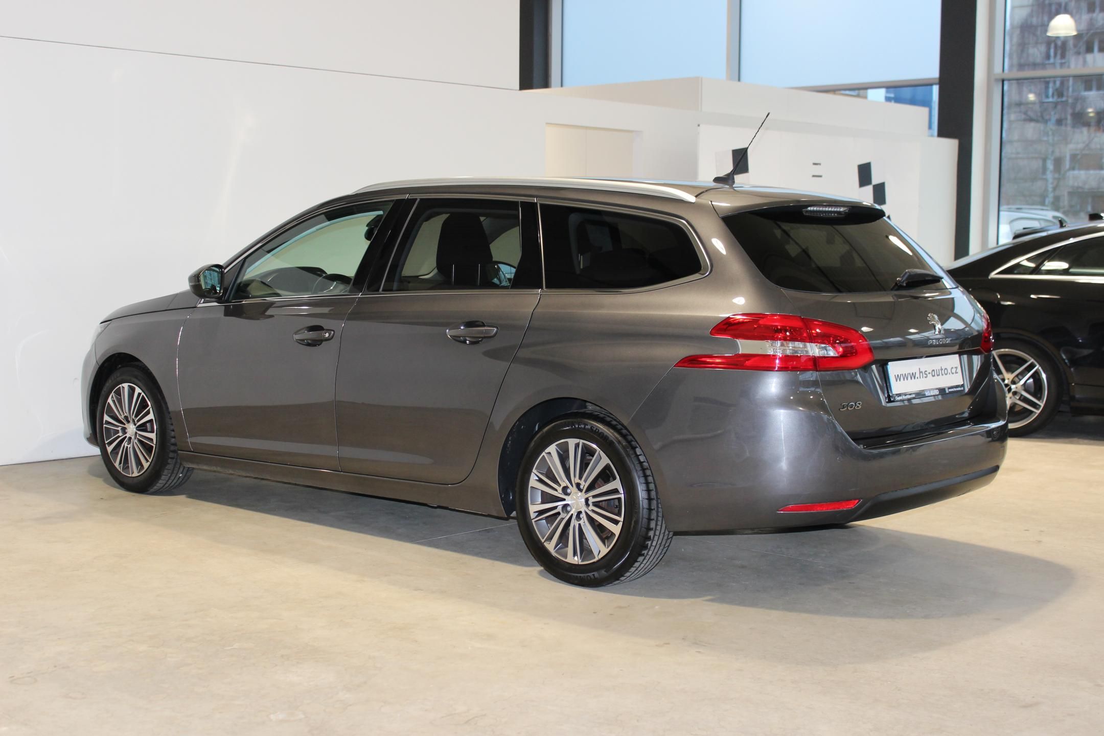 Peugeot 308, 1.5HDi,130HP,ČR,1.NOVÝ MOTOR - fotka 2