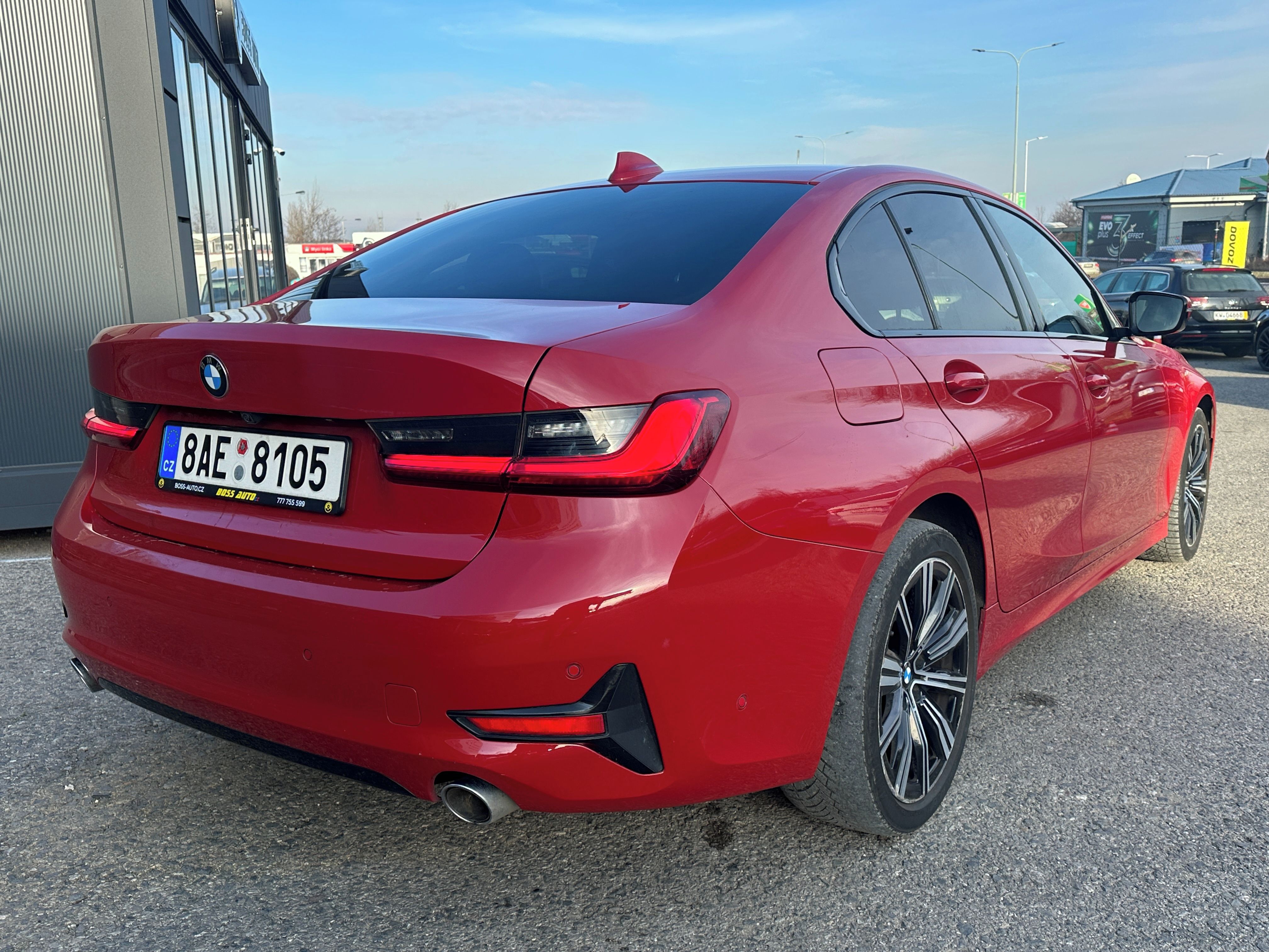 BMW Řada 3, BMW 318D 2020 - fotka 6