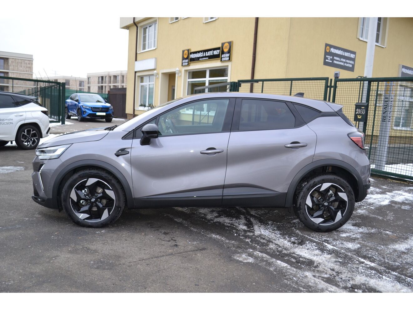 Renault Captur, techno mild hybrid 160 EDC - fotka 2