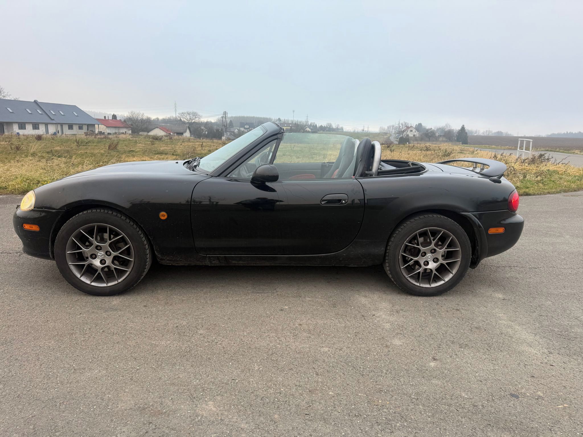 Mazda MX-5, ROADSTER - fotka 2