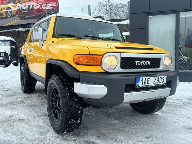Toyota FJ Cruiser