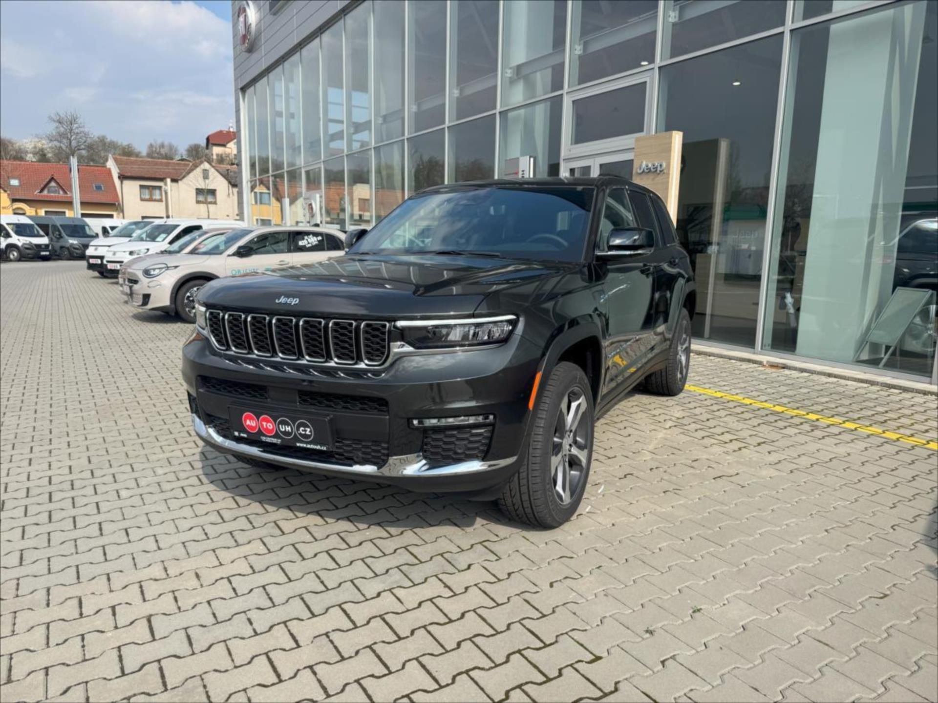 Jeep Grand Cherokee, 2,0 4xe Plug-In 380k 8AT  Limi - fotka 3