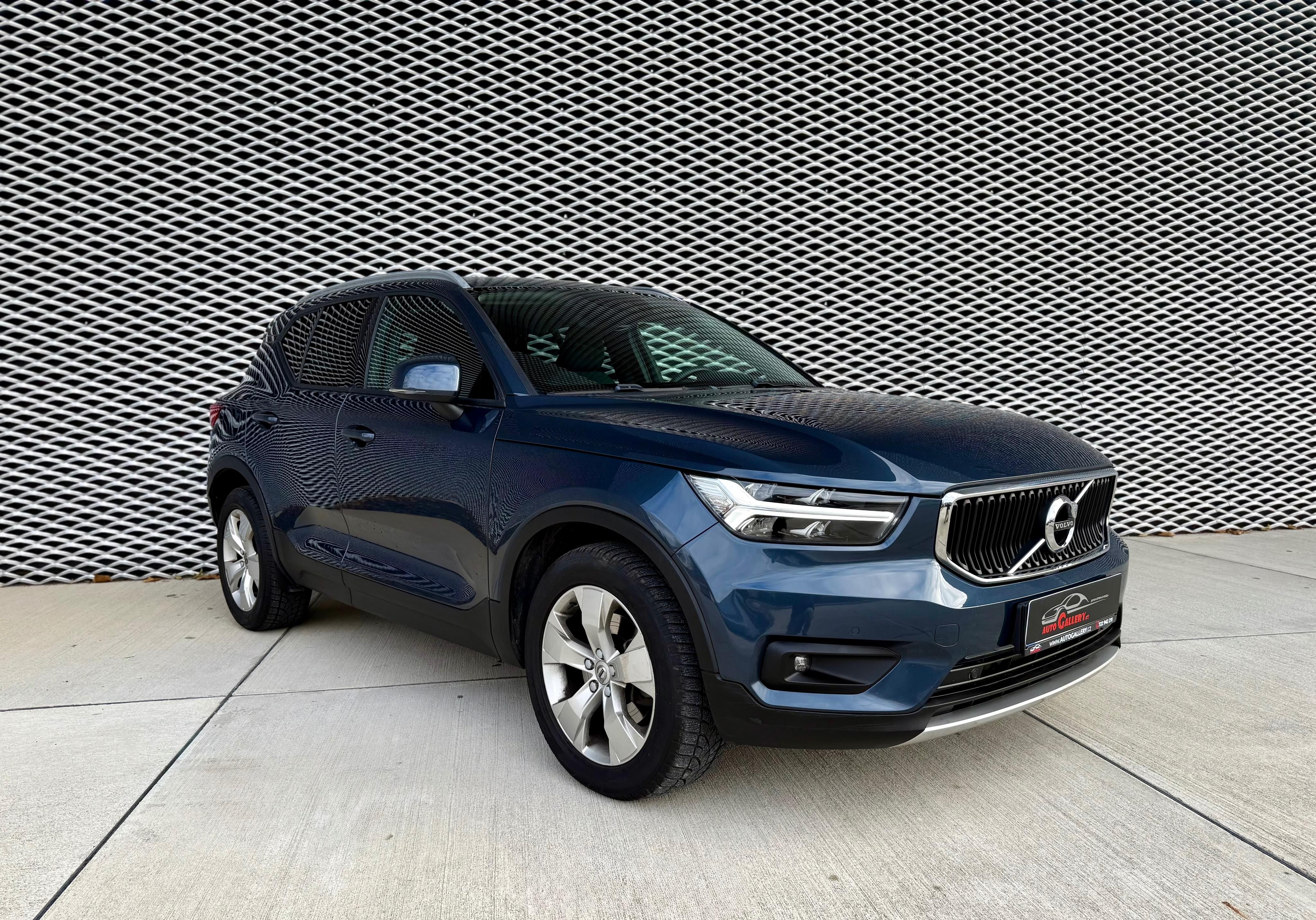 Volvo XC40, 2.0 B4 MOMENTUM PRO AWD AT 145 - fotka 4