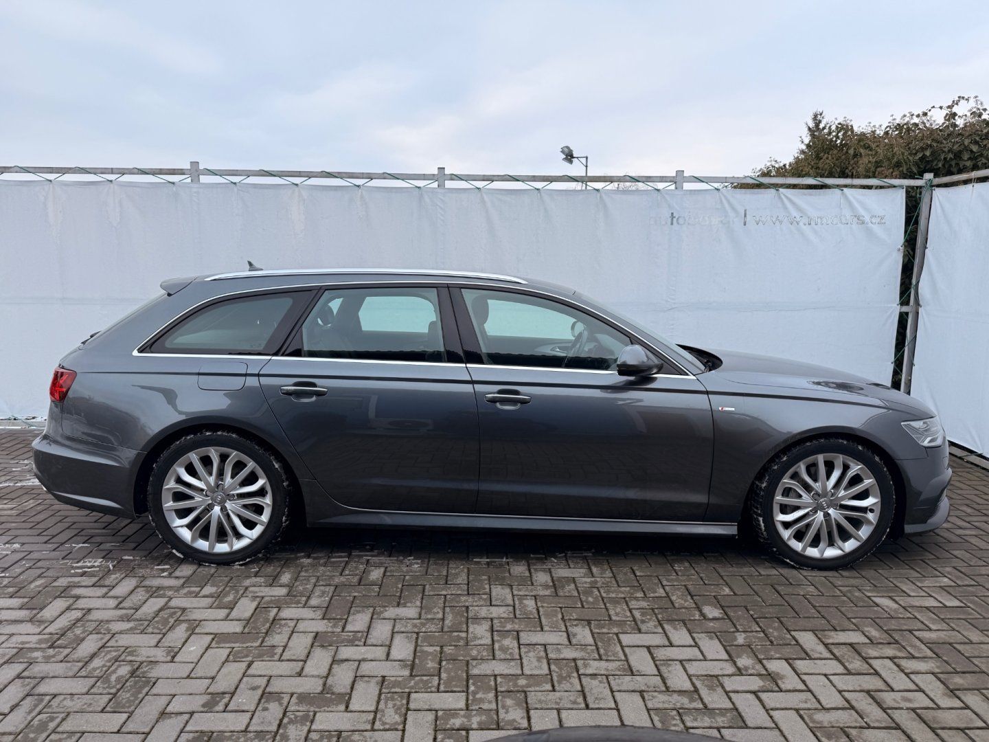 Audi A6, 3.0TDI 200kW*S-line*ČR*2.Maj* - fotka 6