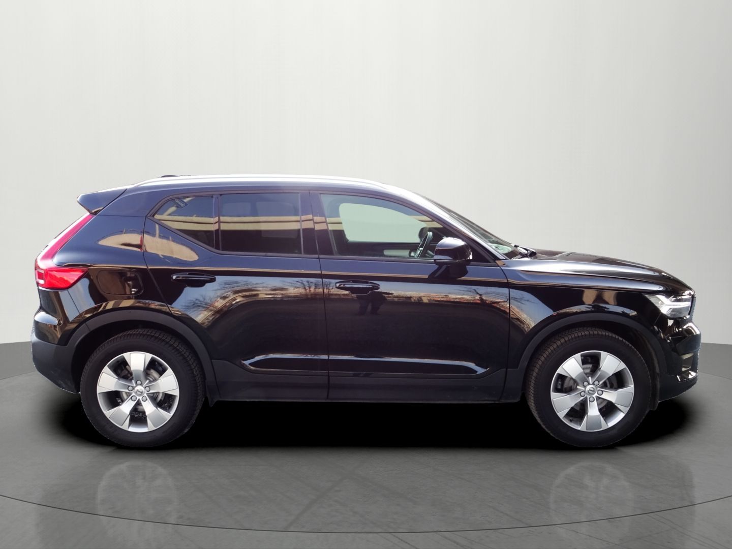 Volvo XC40, D3 A/T Virtual CarPlay Kamera - fotka 5