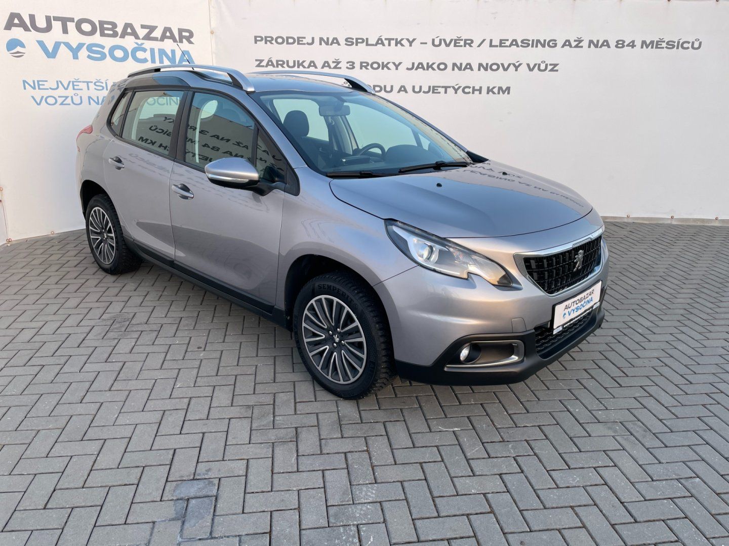 Peugeot 2008, 1.2PT Car Play! Navigace! - fotka 3