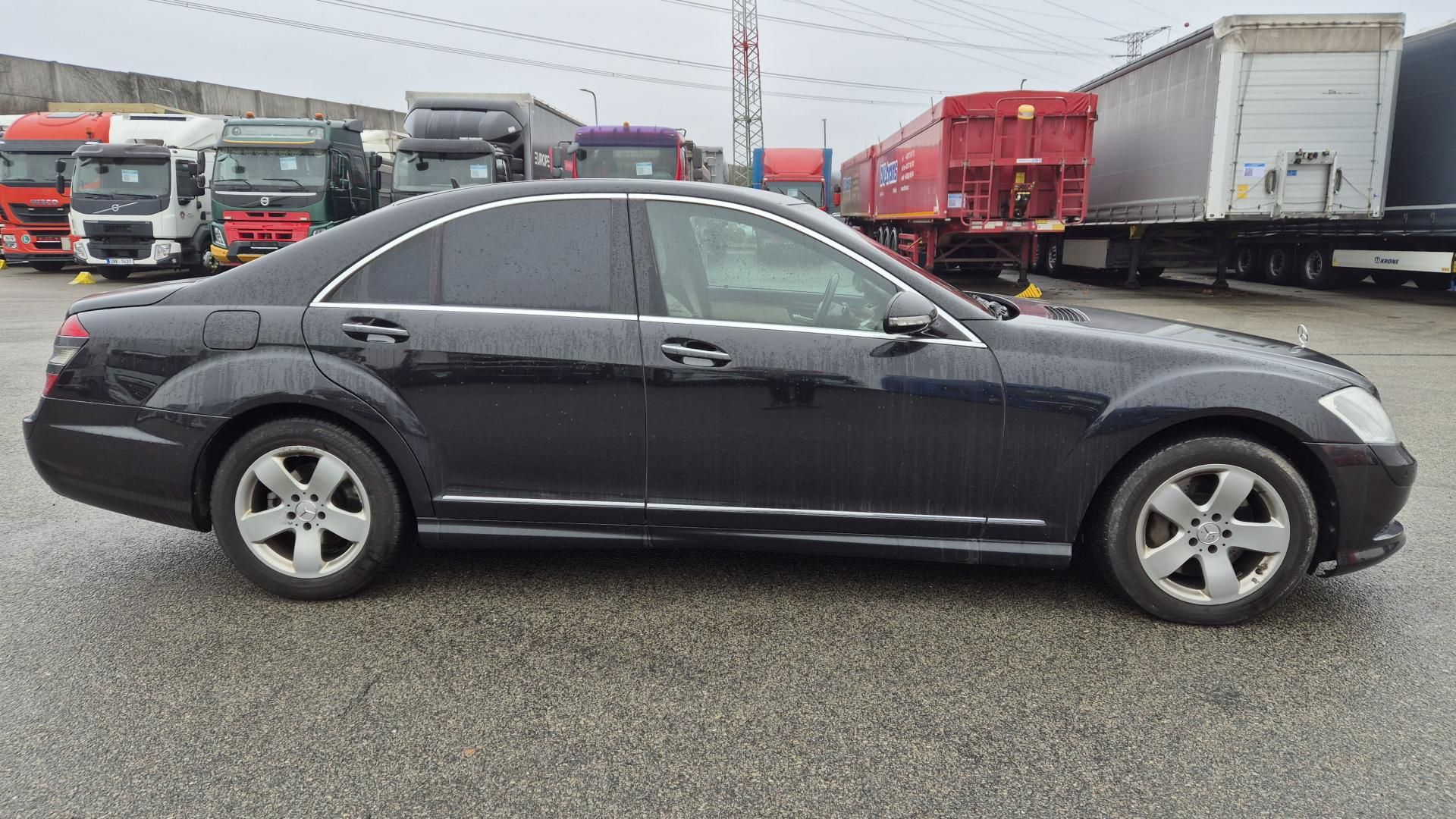 Mercedes-Benz Třídy S, S 320 CDI 4-MATIC 2987 cm3 173 - fotka 5