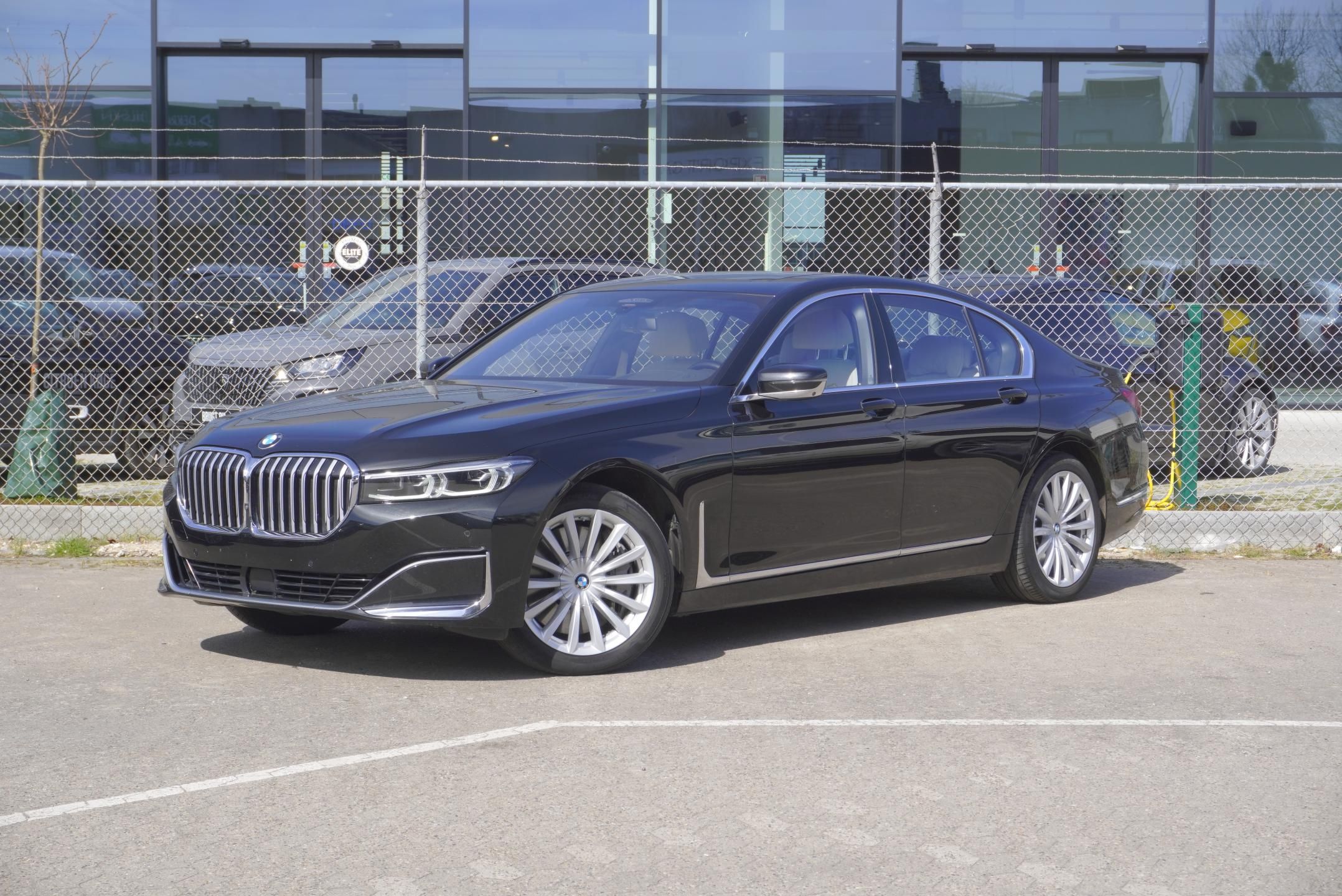 BMW Řada 7, 750I 4,4 XDRIVE STEPTRONIC - fotka 2