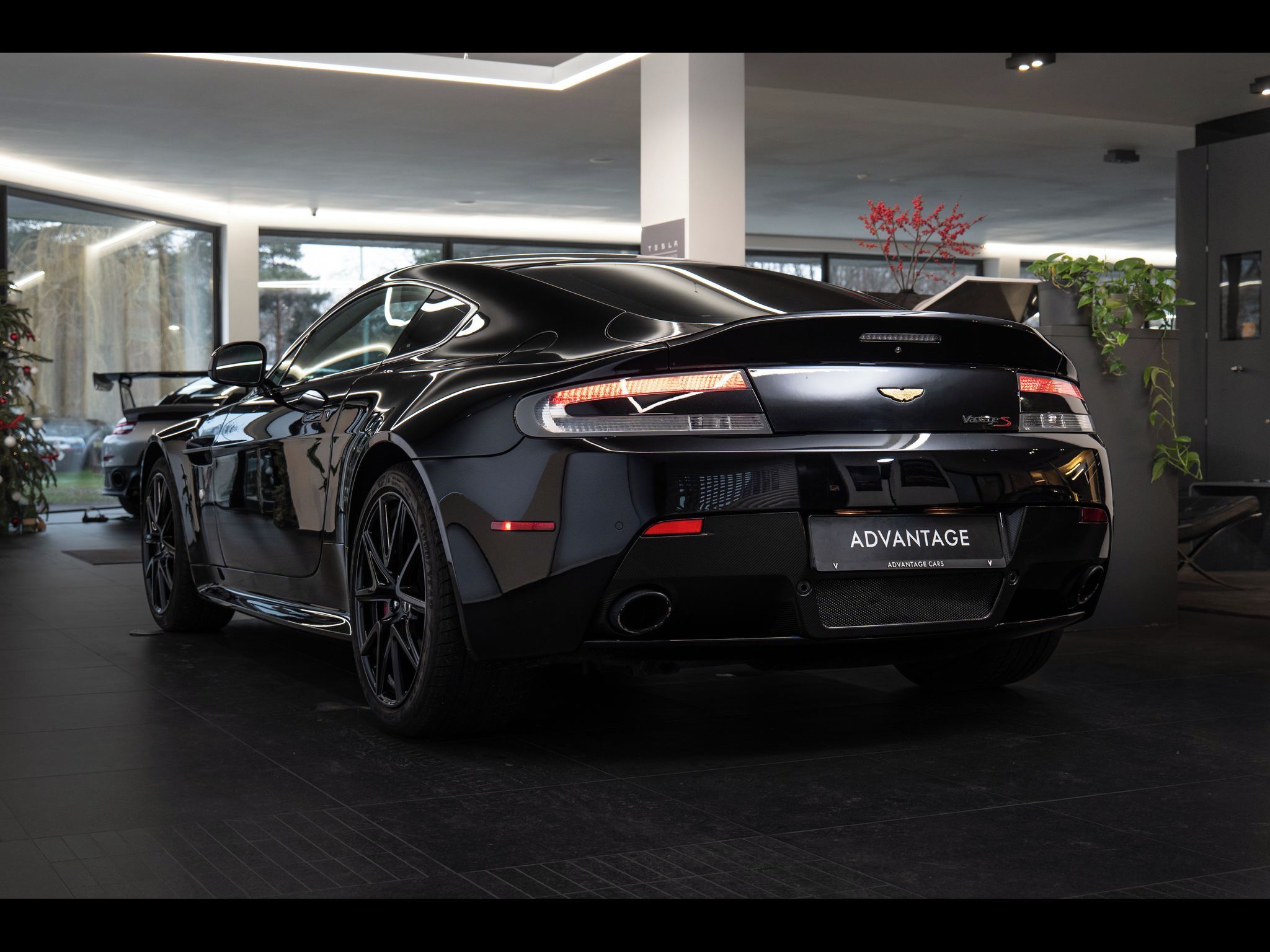 Aston Martin, S - fotka 4