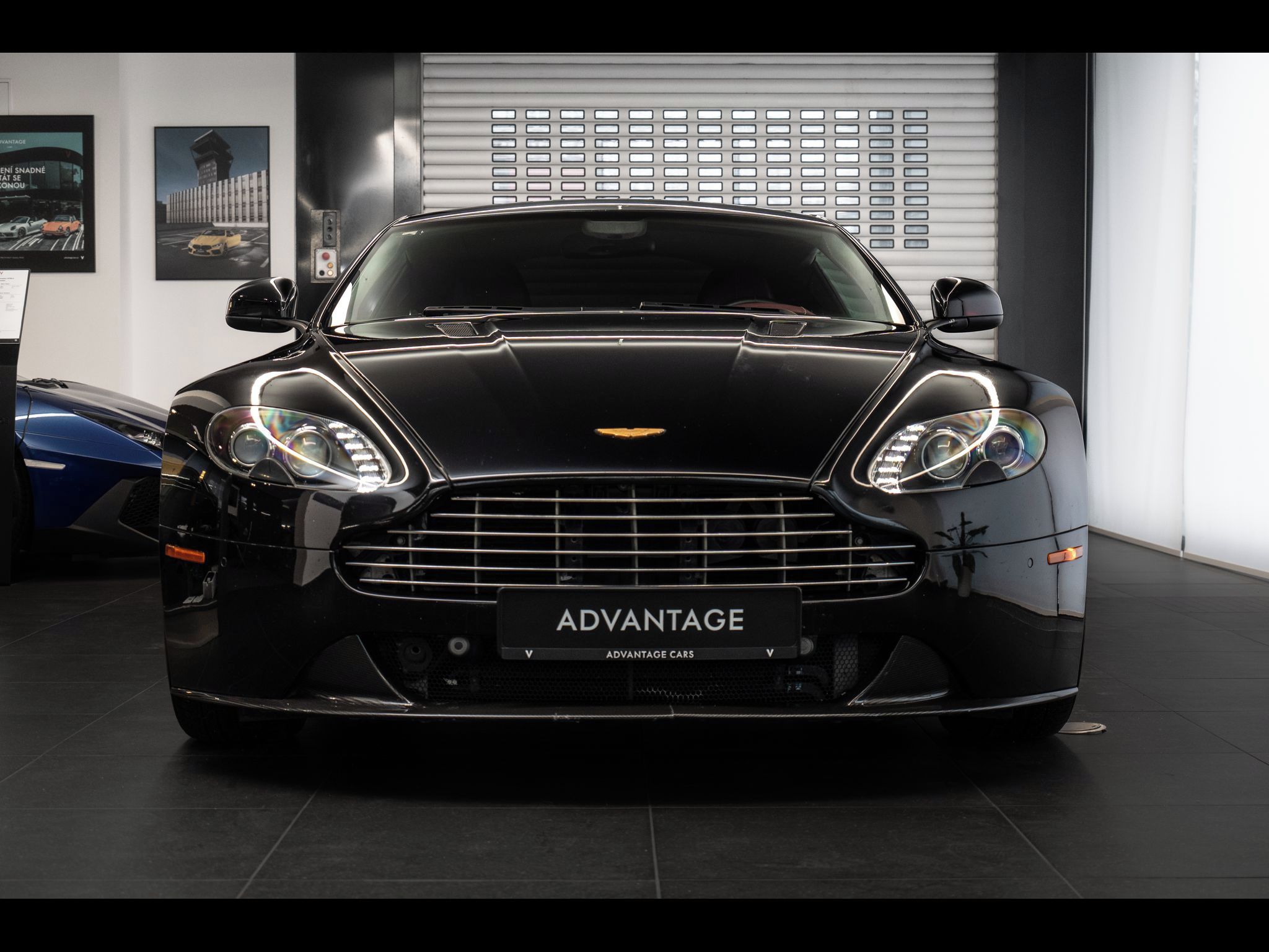 Aston Martin, S - fotka 2