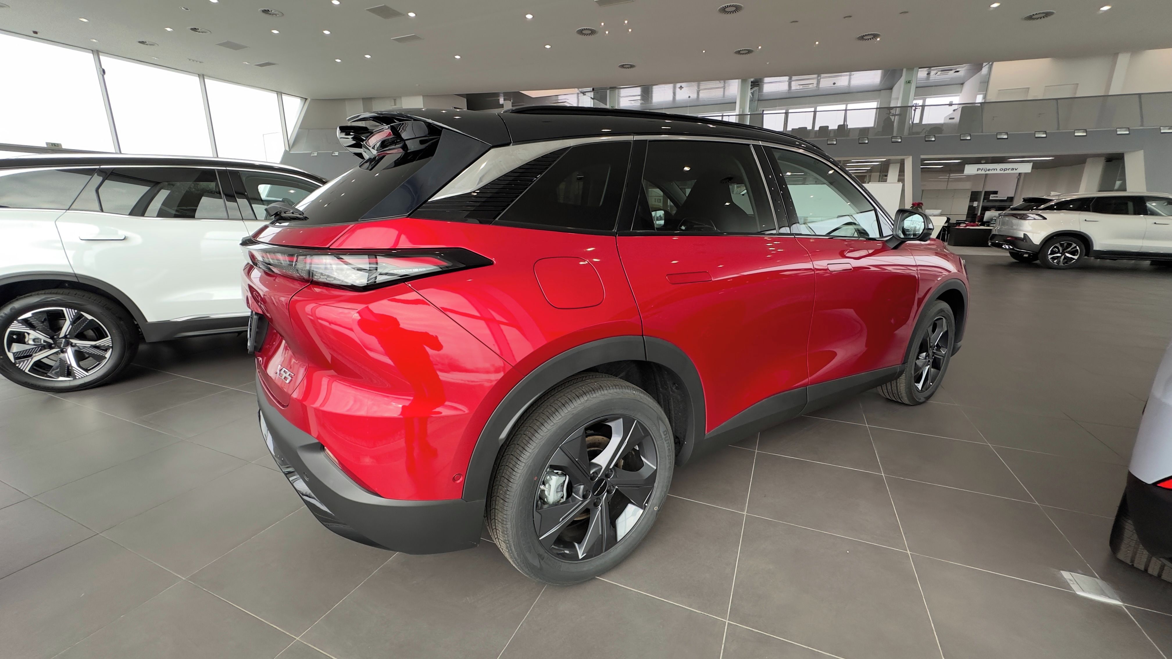 BAIC X55, 1,5T 130kW LUXURY 7DCT 4x2 - fotka 4