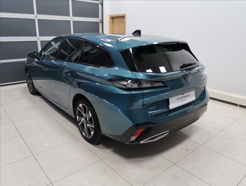 Peugeot 308, 1,2 SW ALLURE PureTech 130 AUT - fotka 6