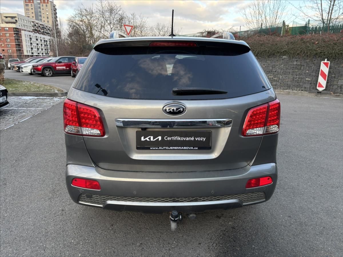 Kia Sorento, 2,2 CRDi AT 4x4 Premium PANORA - fotka 4