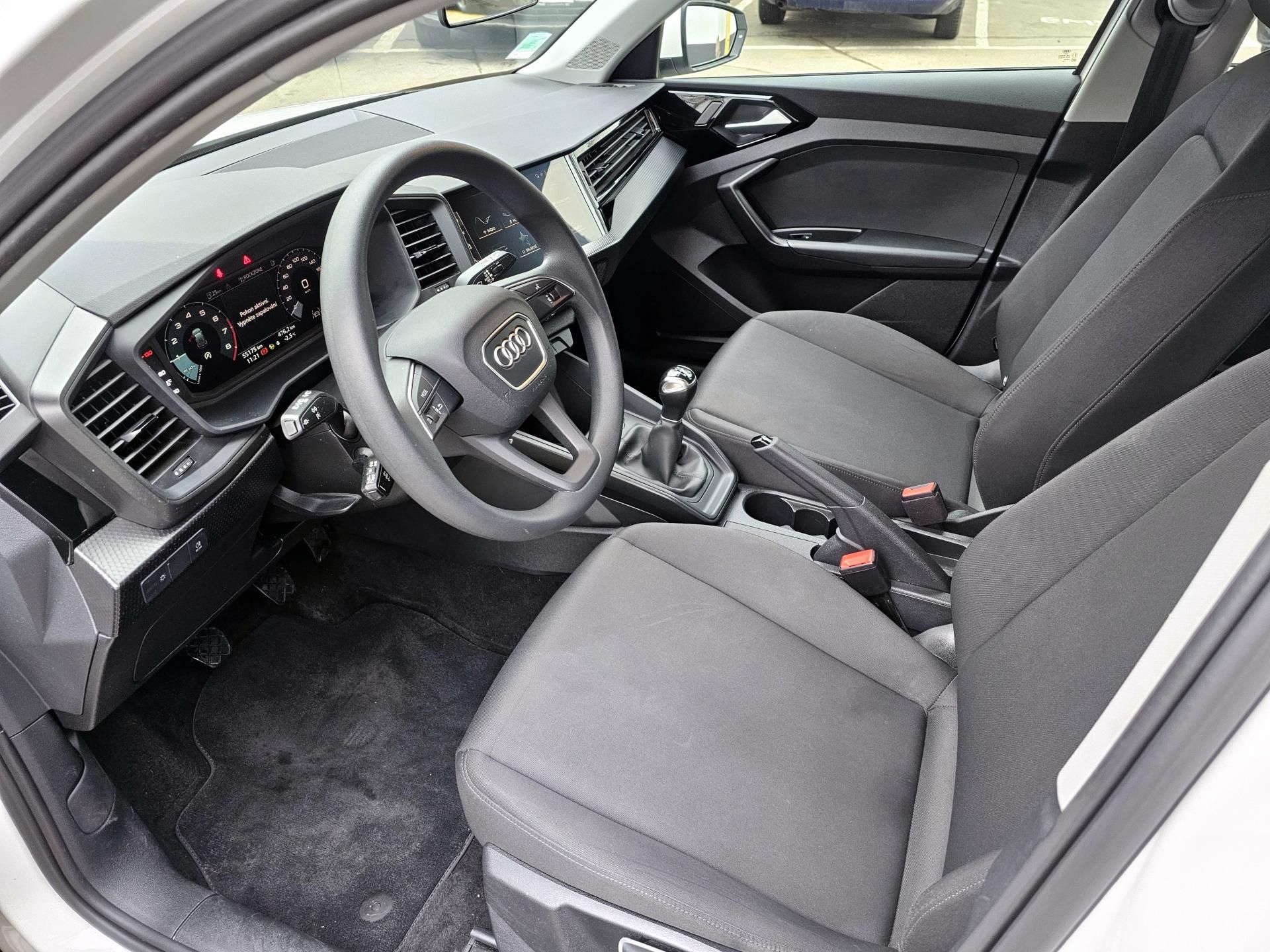 Audi A1, 25TFSI černá střecha 1.maj - fotka 4
