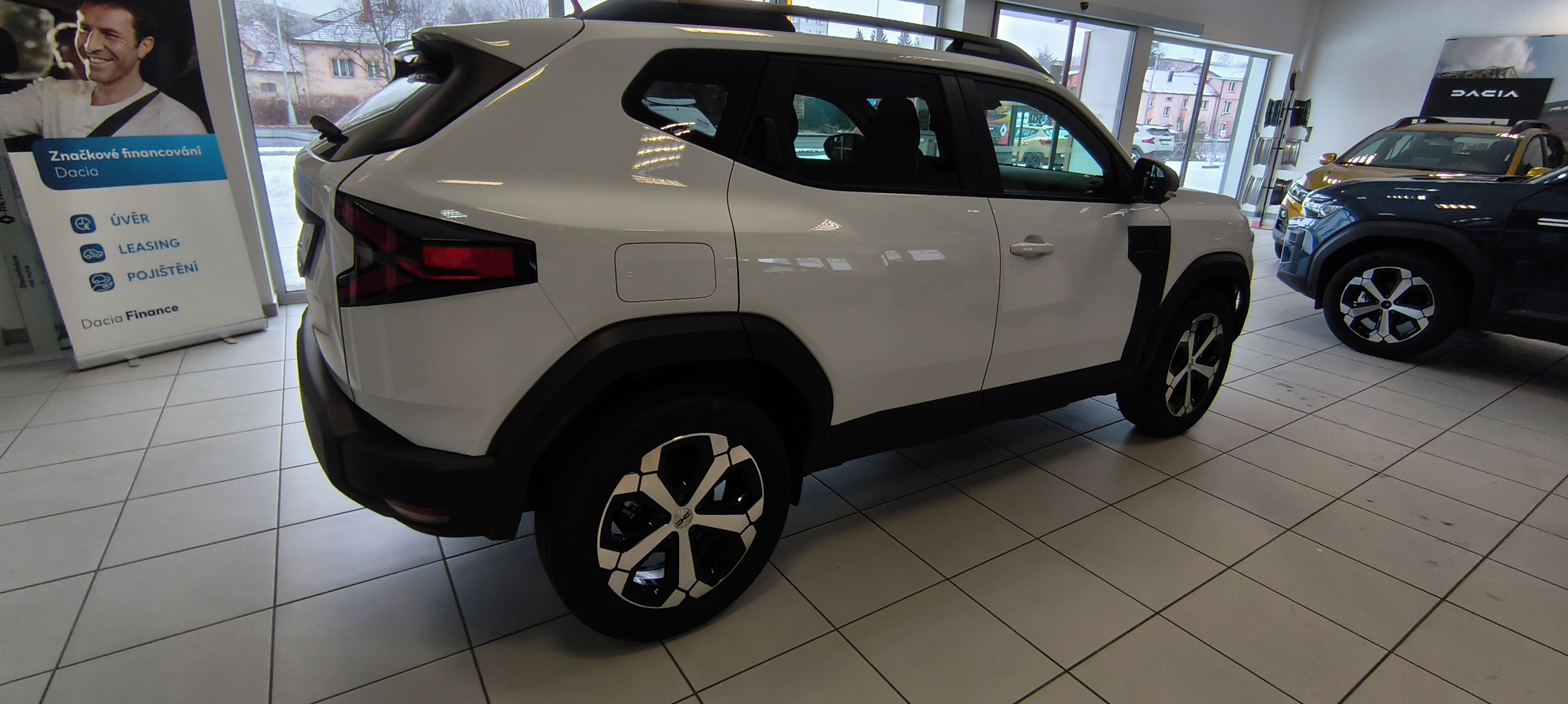 Dacia Duster, mild hybrid 130 - vozidlo pobo - fotka 3