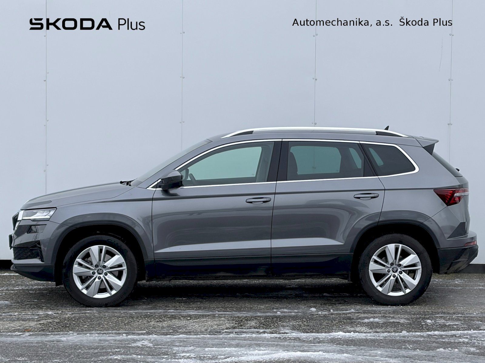 Škoda Karoq, DSG 2.0 TDI / 110 kW / TOP SEL - fotka 3