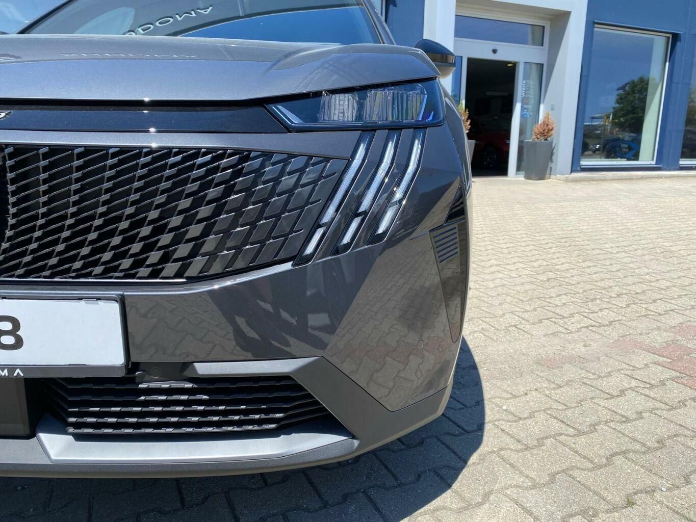 Peugeot 5008, ALLURE Hybrid 145 e-DCS6 - fotka 2