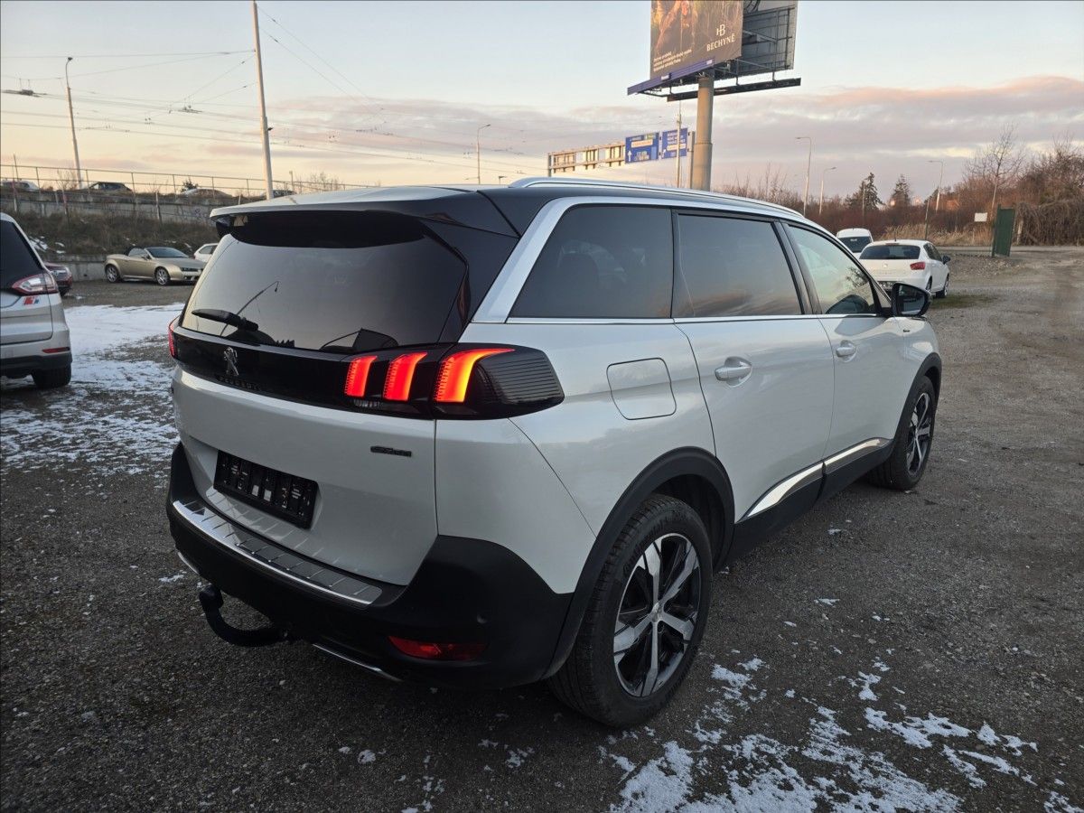 Peugeot 5008, 1,6 Hdi GT- line - fotka 5