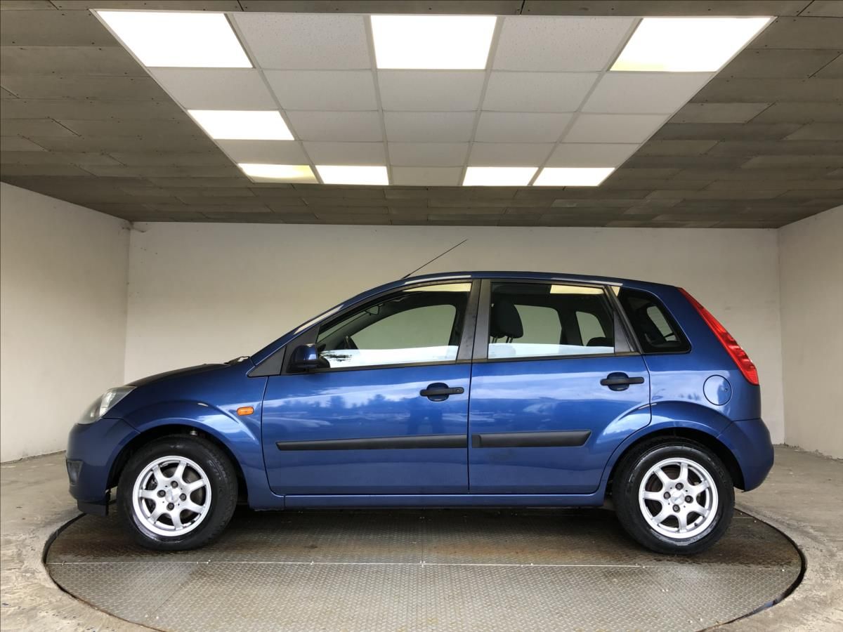 Ford Fiesta, 1,4 i - fotka 4