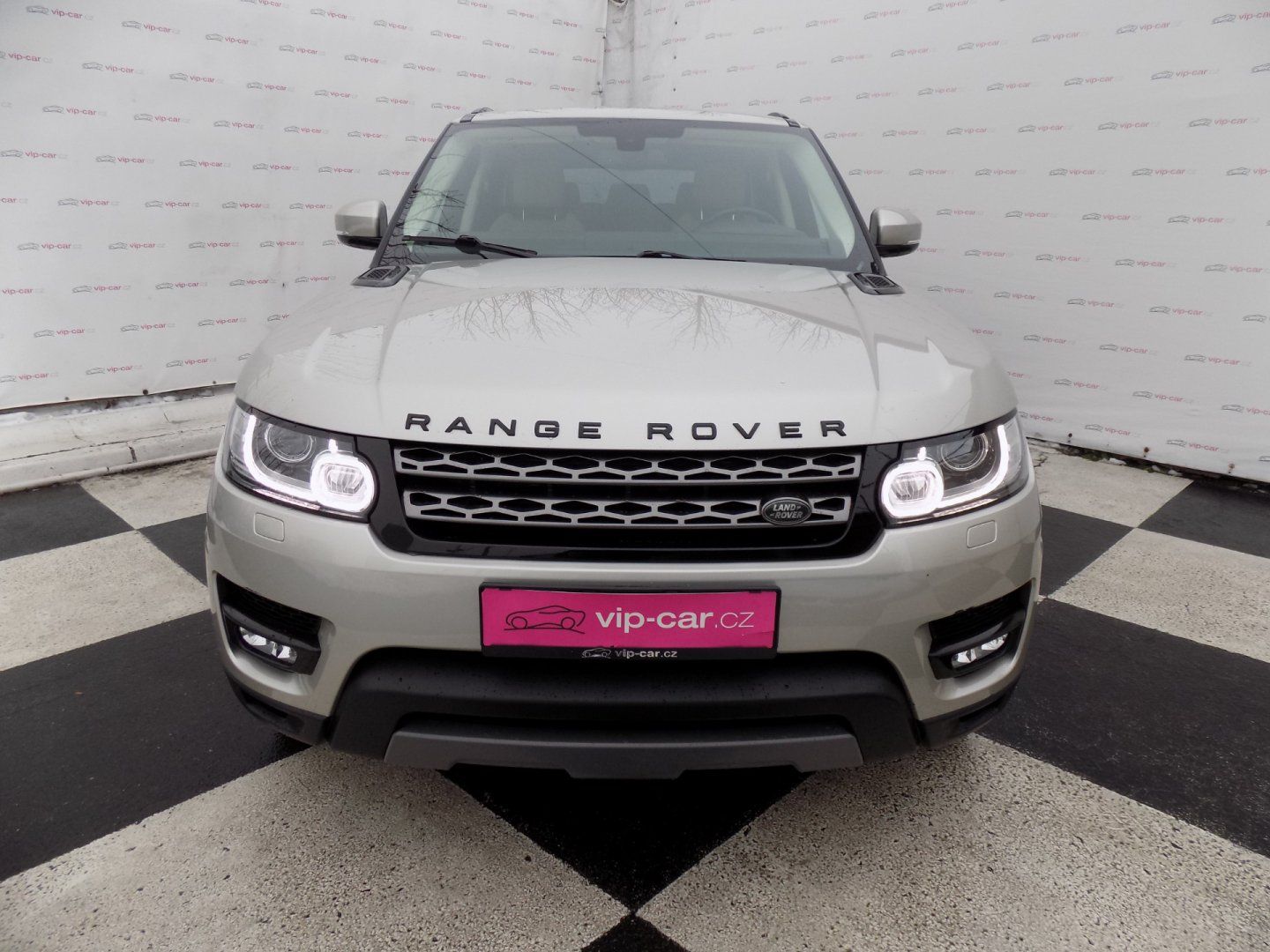 Land Rover Range Rover Sport, 3.0TDV6/HSE/AWD/1.maj.ČR/AT/ - fotka 4