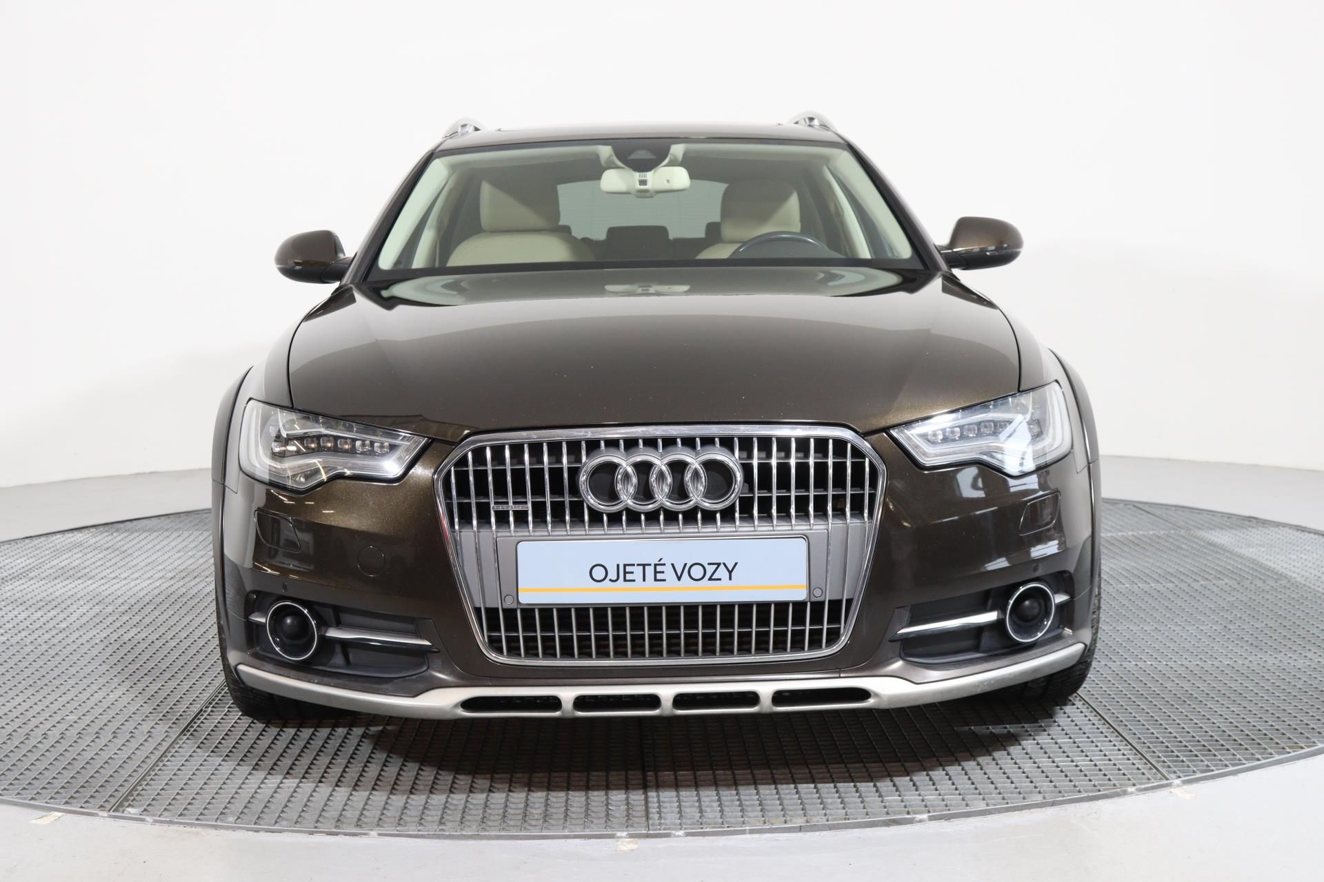 Audi A6 allroad, 3.0 BiTDI tiptronic - fotka 4