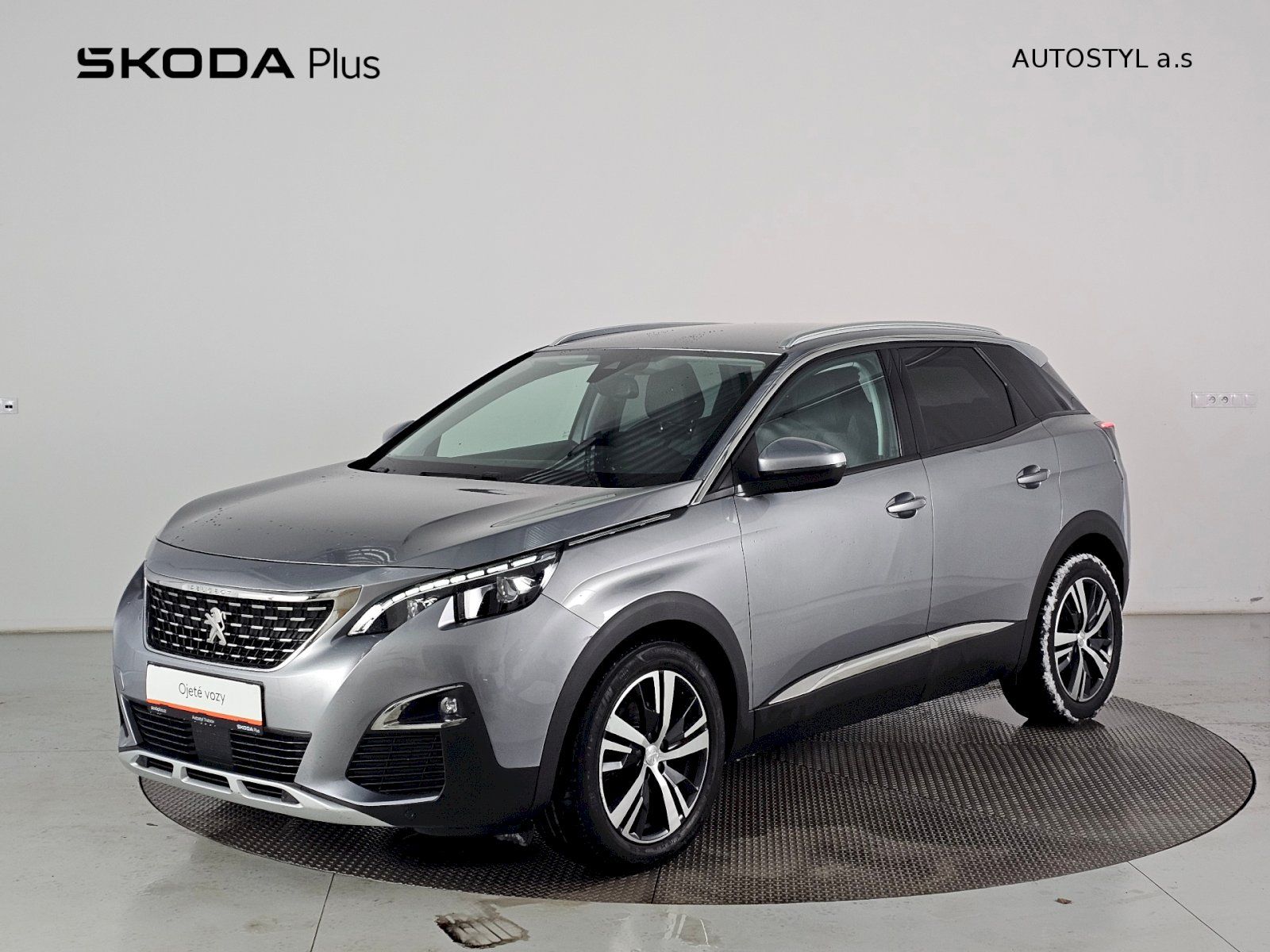 Peugeot 3008, 1.2T 130K 6AT ALLURE LED TAŽNÉ