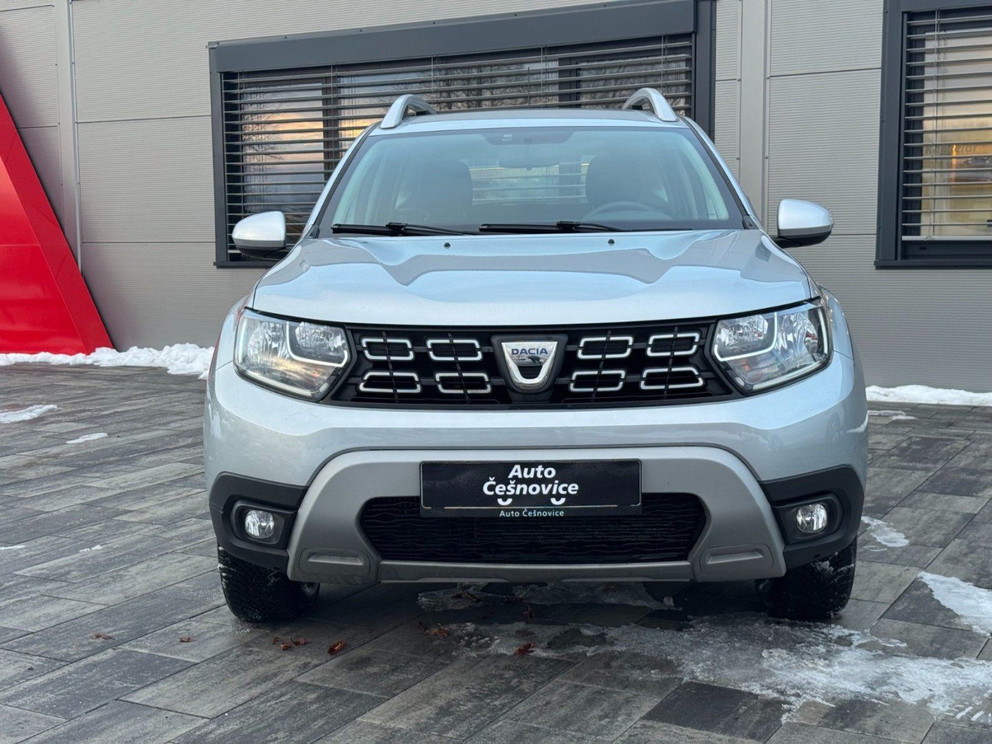 Dacia Duster, 1.3 TCe Essential 96kW - fotka 2