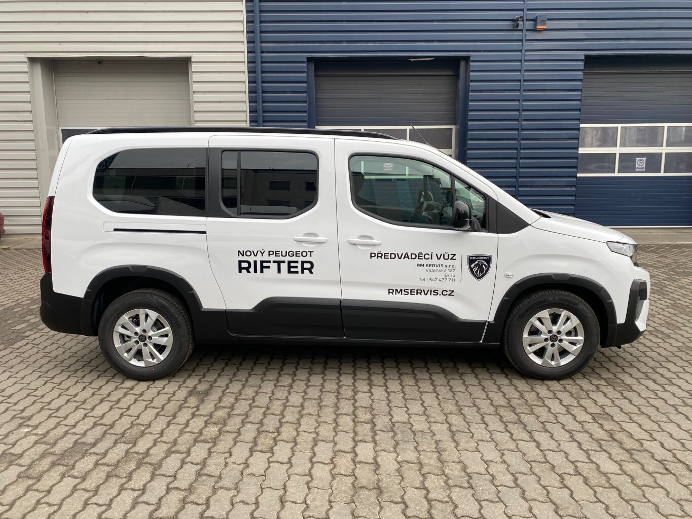 Peugeot Rifter, LONG ALLURE BlueHDi 130 EAT8 N - fotka 6