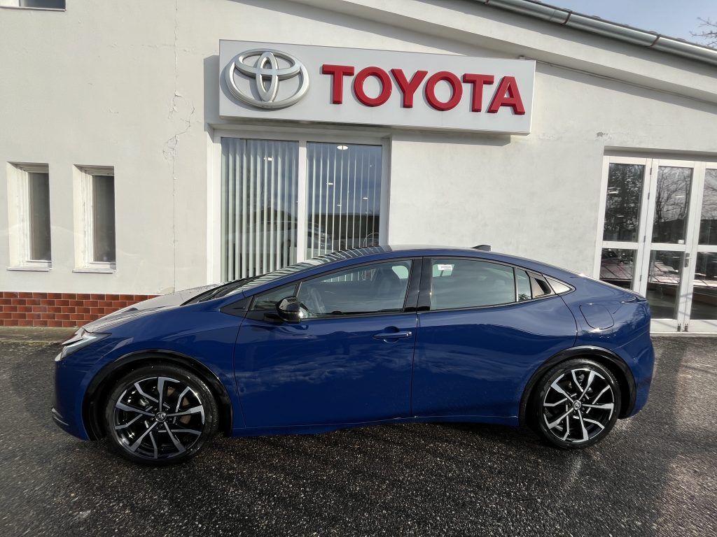 Toyota Prius, 2.0L PHEV Executive - fotka 4