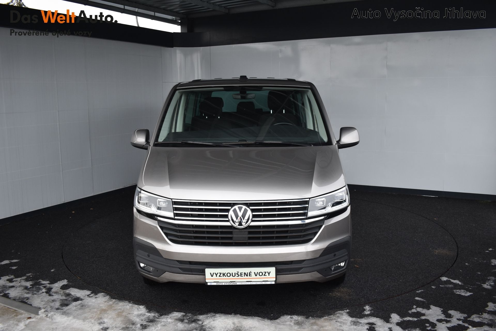 Volkswagen Caravelle, 2.0TDI 110kW DSG, LED, 8 míst - fotka 4