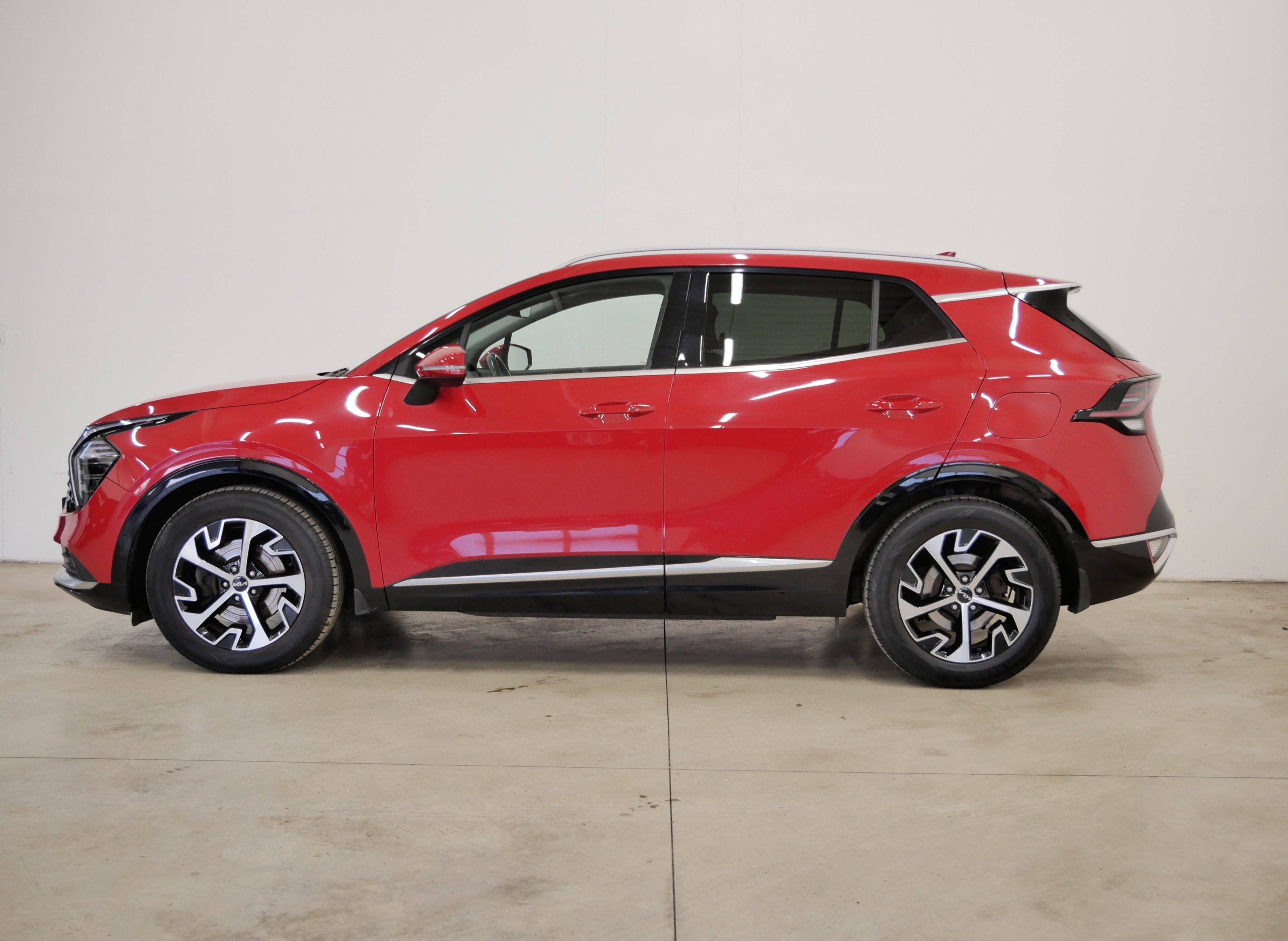 Kia Sportage, 1.6T-GDi MHEV 110 kW - fotka 3