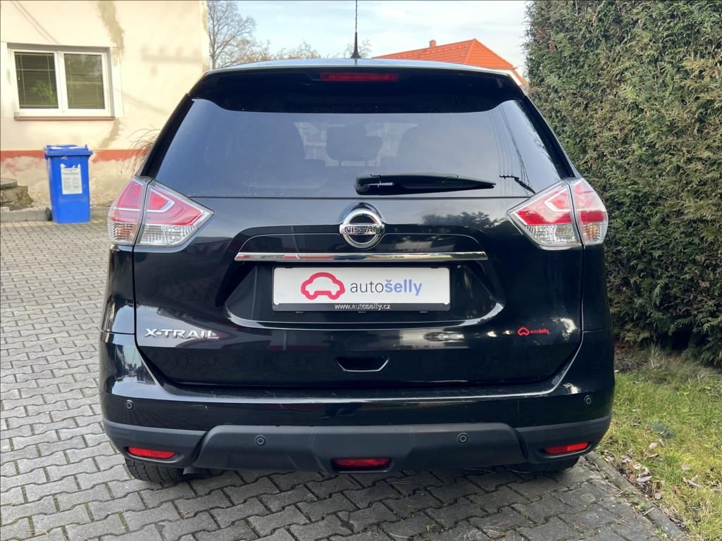 Nissan X-Trail, 1,6 dCi  7-míst automat - fotka 4