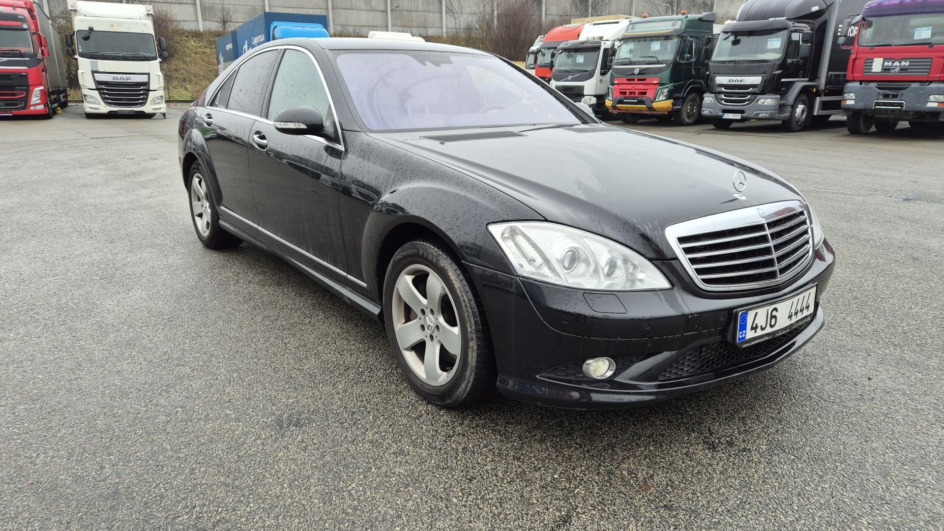 Mercedes-Benz Třídy S, S 320 CDI 4-MATIC 2987 cm3 173