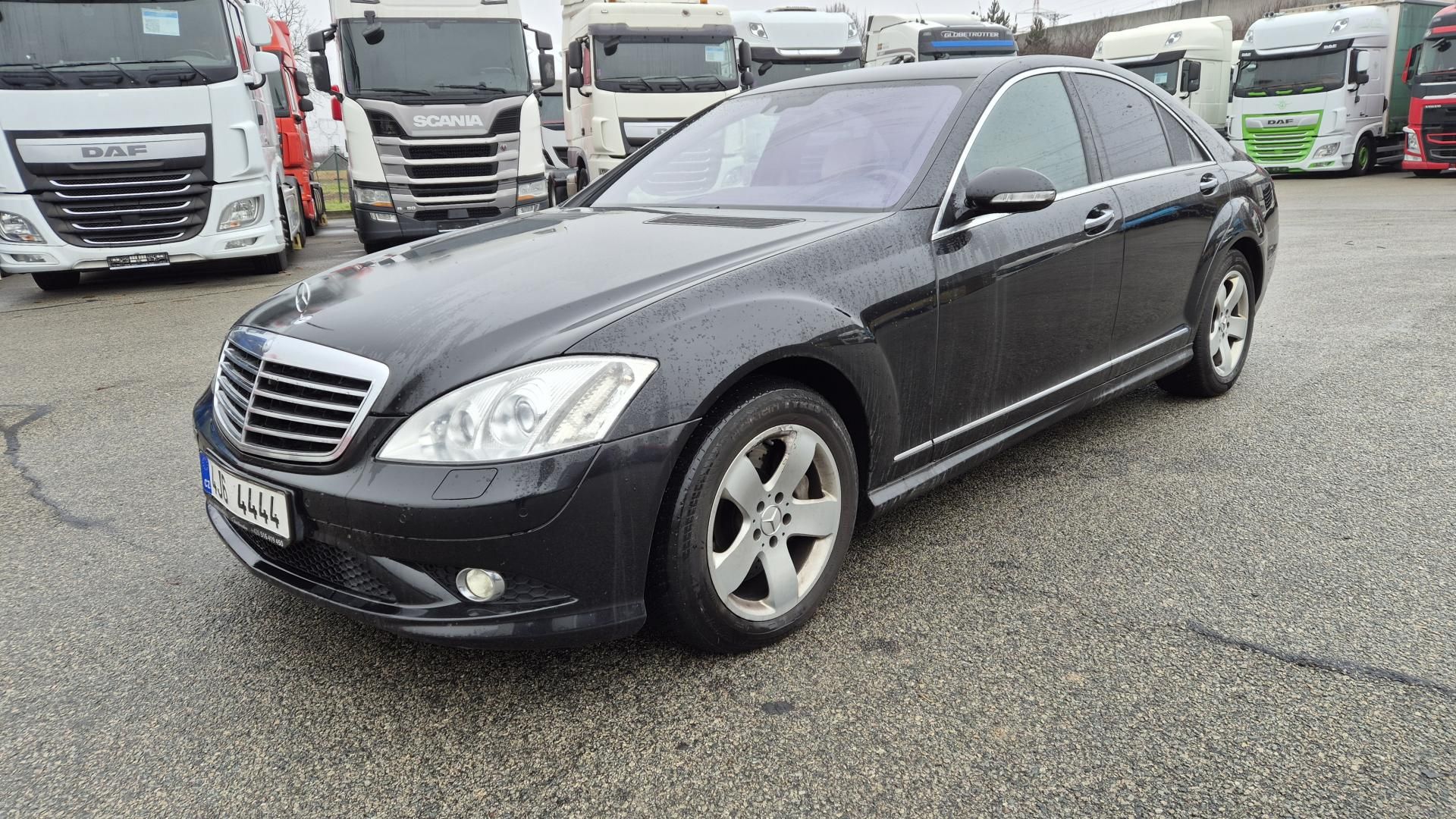 Mercedes-Benz Třídy S, S 320 CDI 4-MATIC 2987 cm3 173 - fotka 3