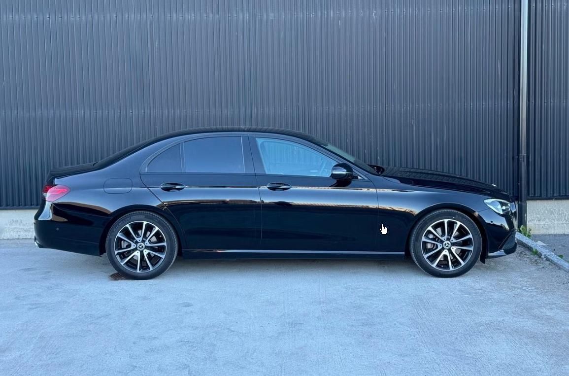 Mercedes-Benz Třídy E, 220 d Avantgarde Kamera - fotka 4