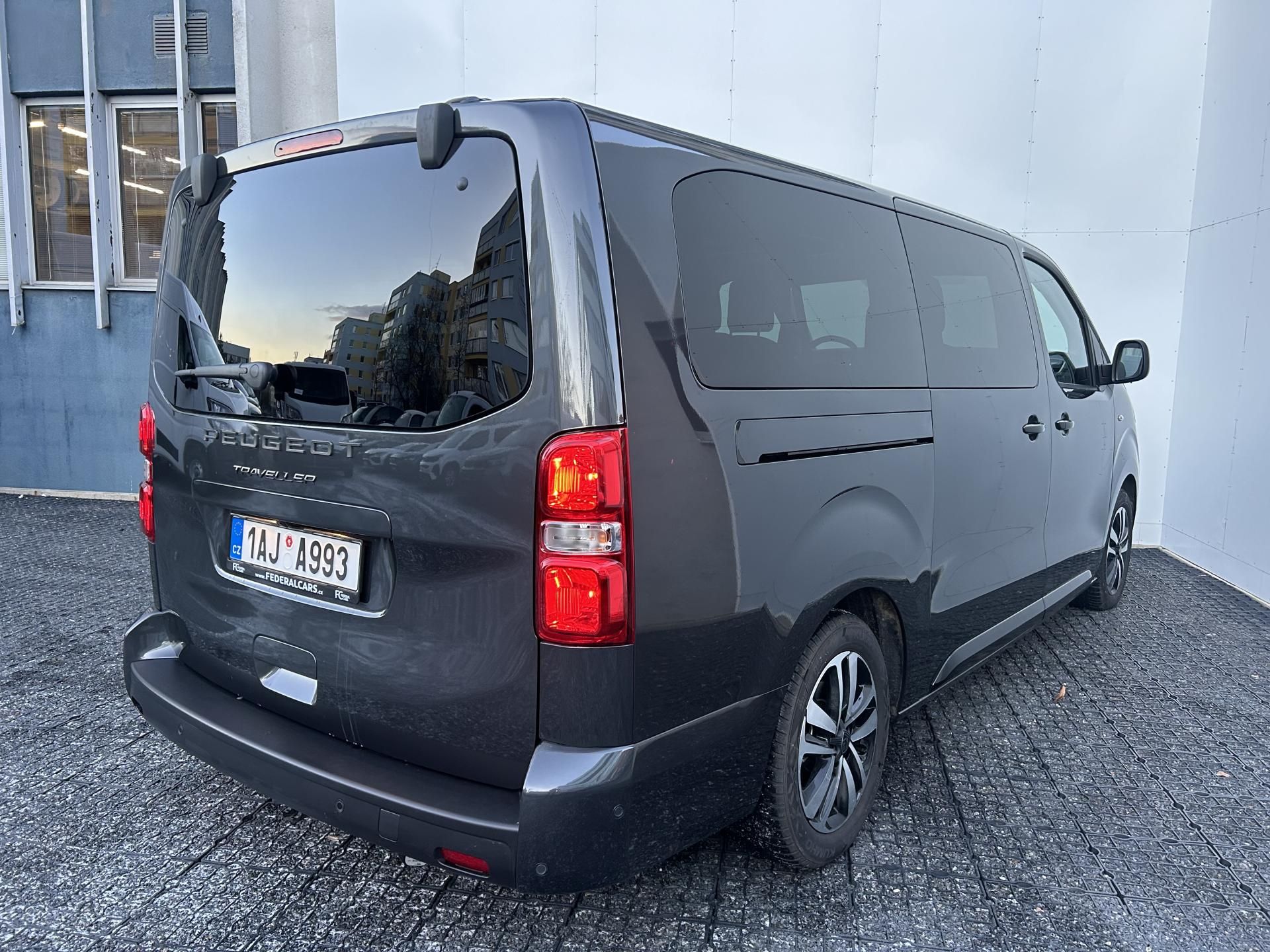Peugeot Traveller, ALLURE Long 2.0 BHDi 180k EAT8 - fotka 3