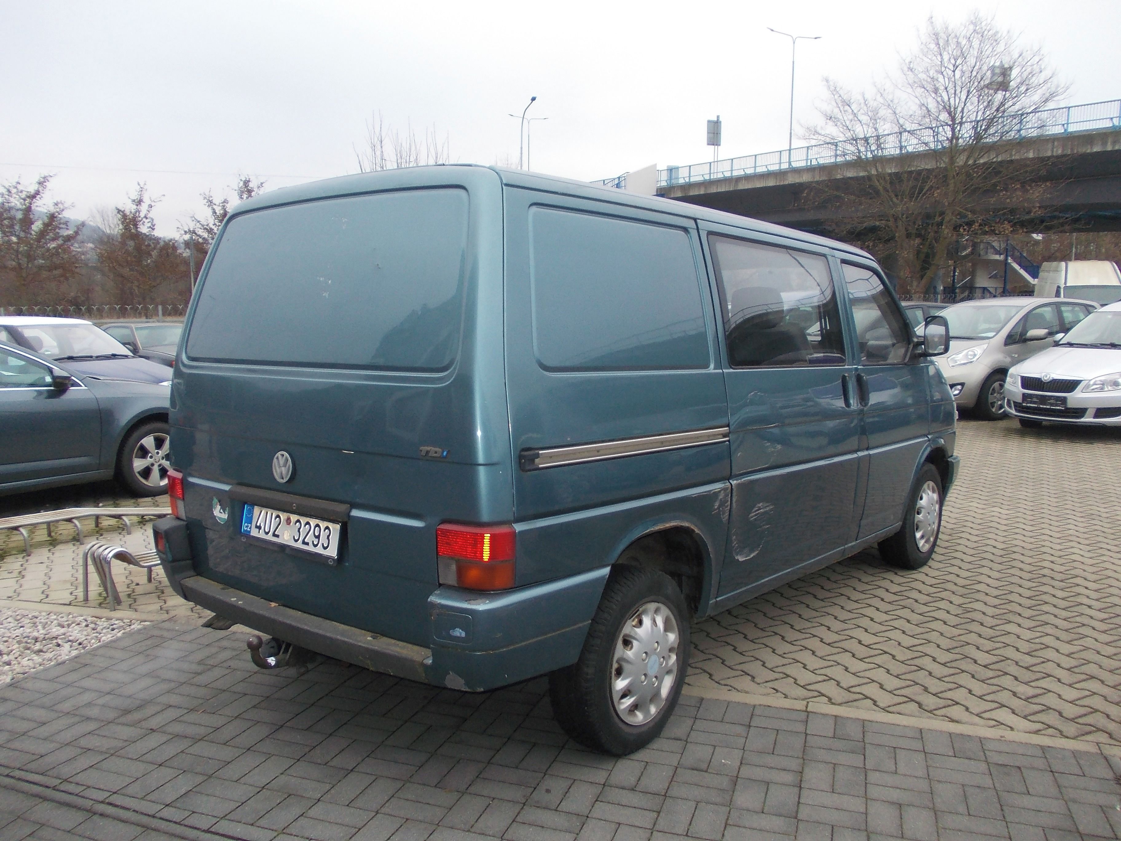 Volkswagen Transporter, T4 2.4D TAŽNÉ ZAŘÍZENÍ - fotka 3