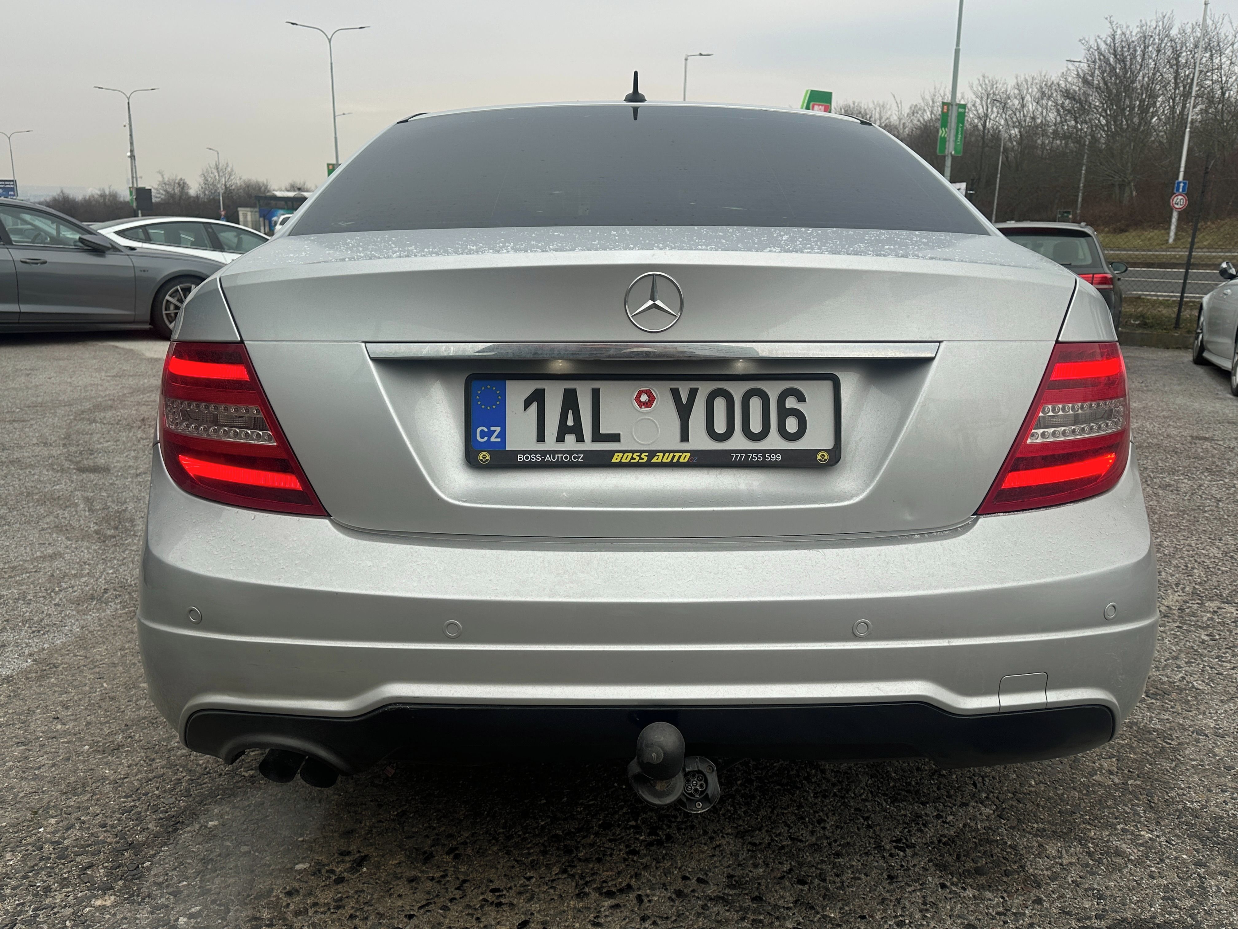 Mercedes-Benz Třídy C, Mercedes-Benz C 180 2013 - fotka 5