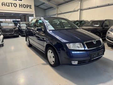 sedan 1.4 16v Comfort