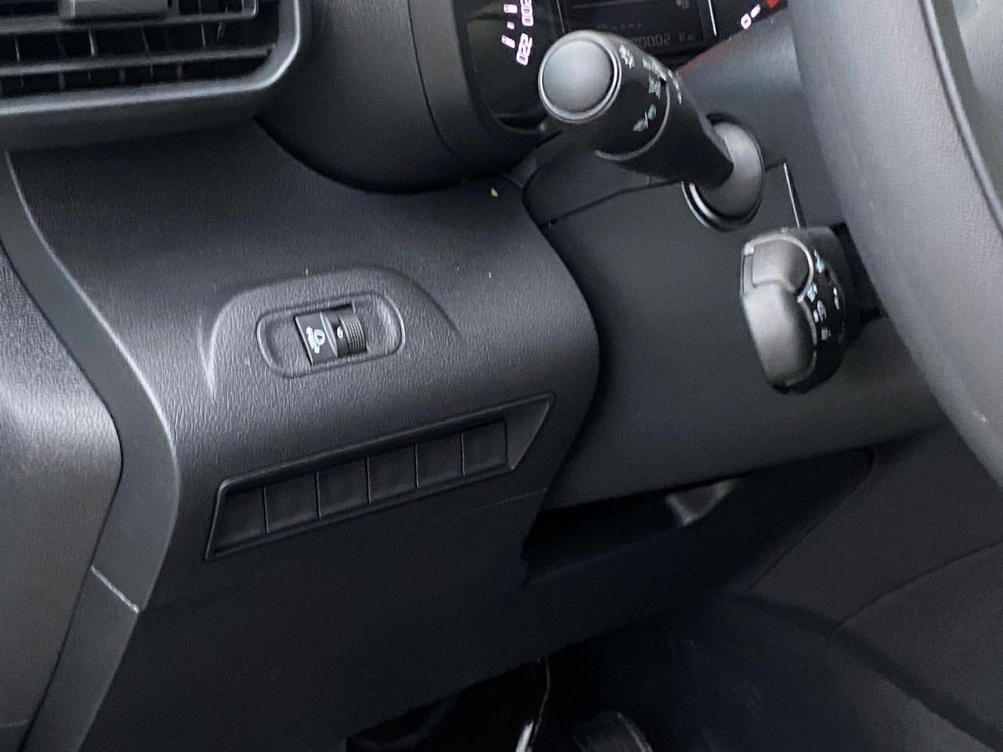 Toyota Proace City, 1,5 Active Long - fotka 6