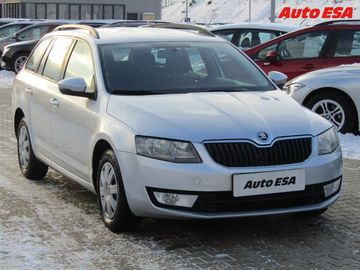 1.6 TDi,ČR,Ambition,AC