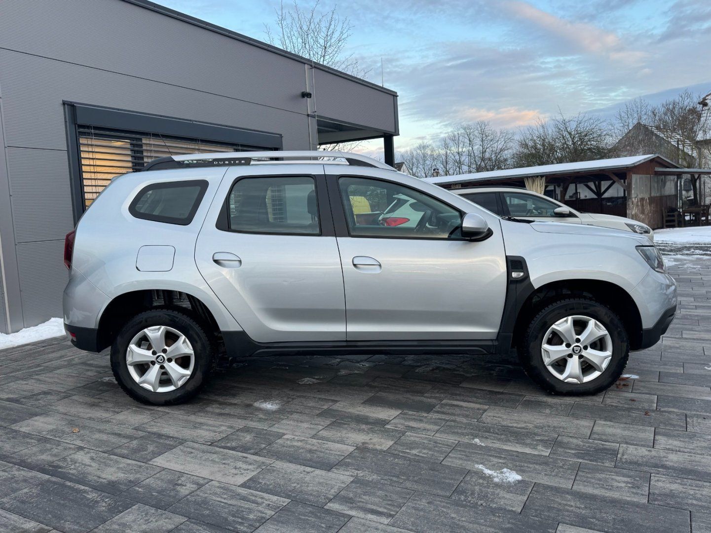 Dacia Duster, 1.3 TCe Essential 96kW - fotka 4