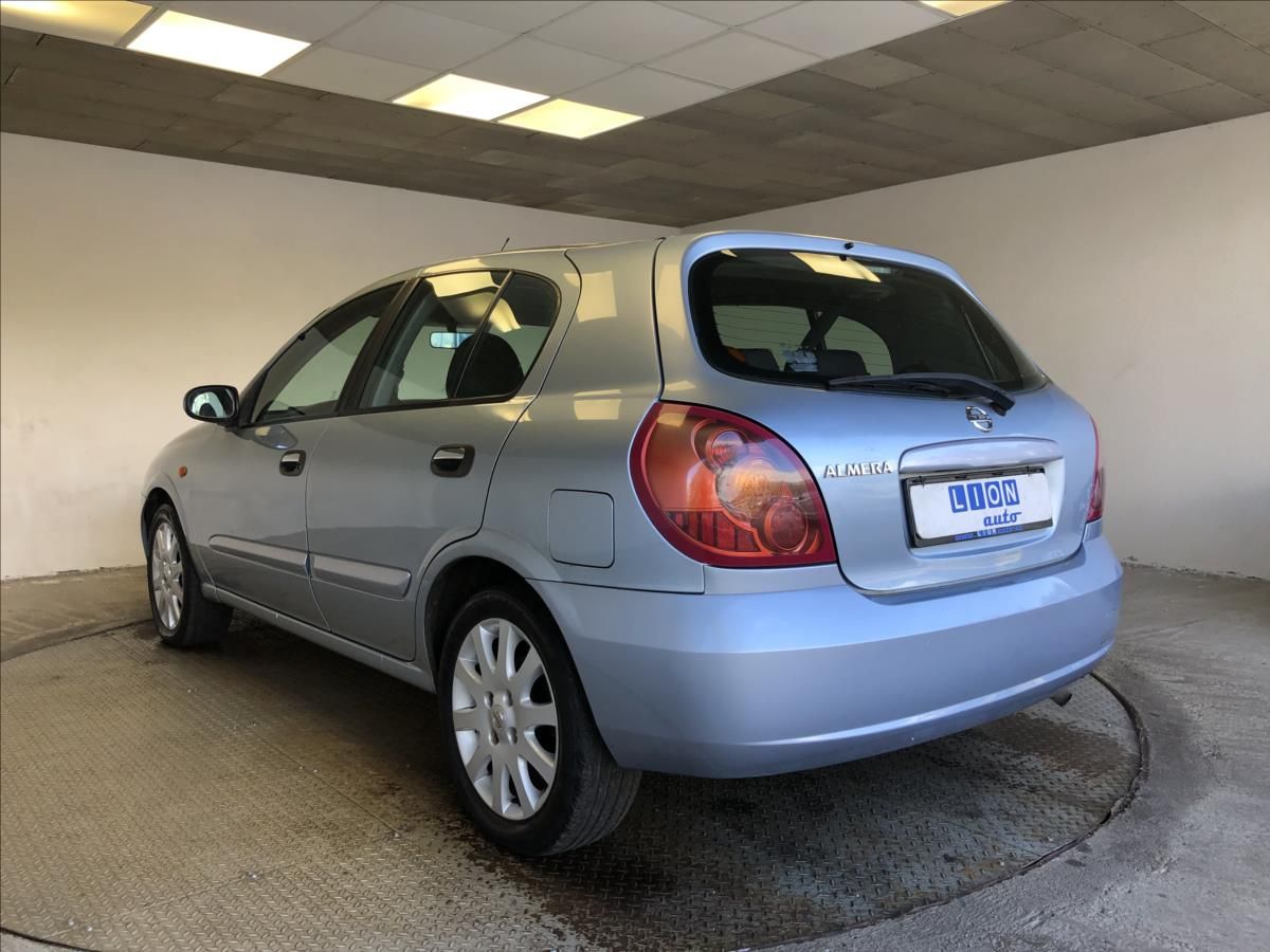 Nissan Almera, 1,5 i - fotka 5
