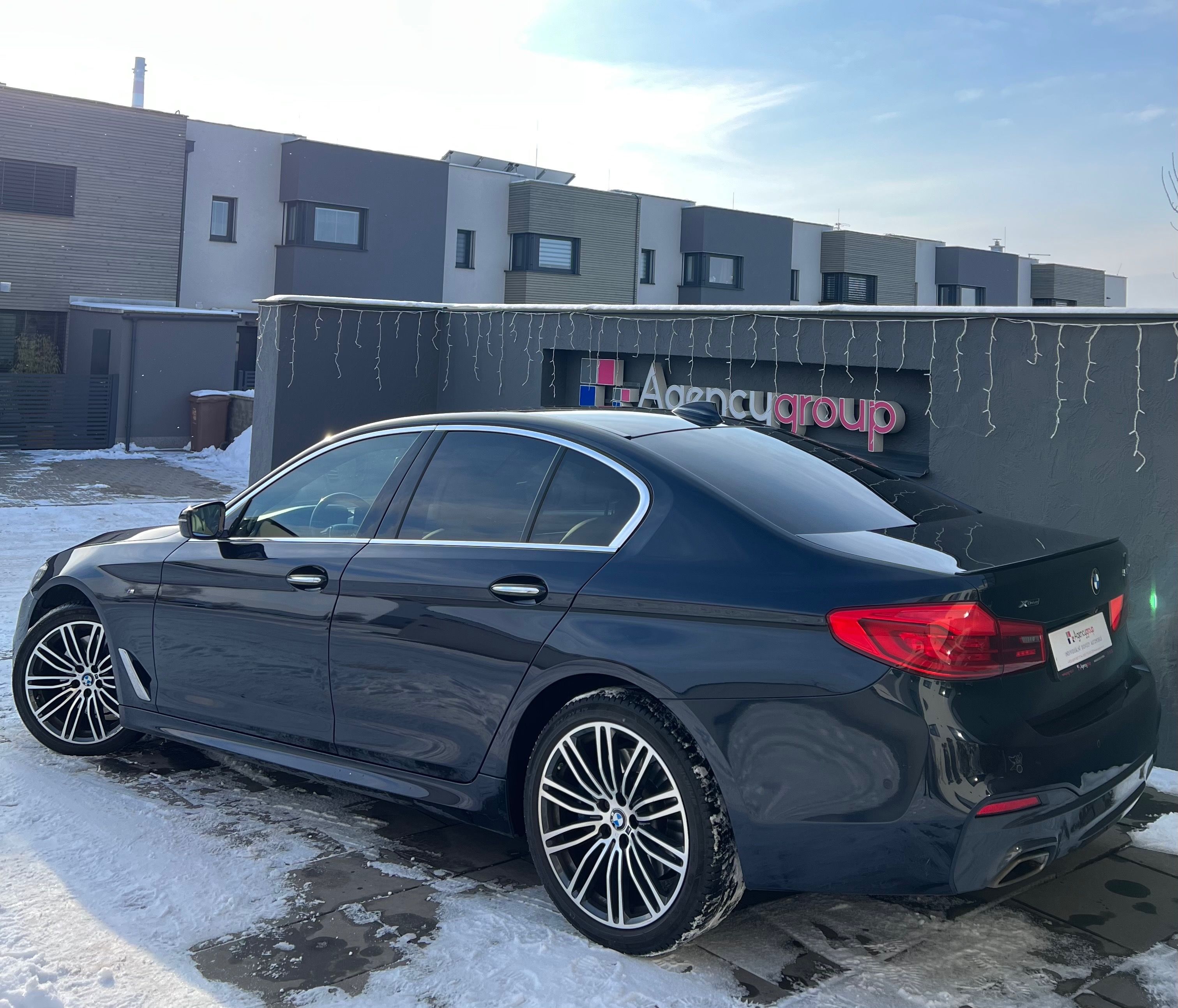 BMW Řada 5, xDrive M-PACKET DPH TOP VÝBAVA - fotka 5