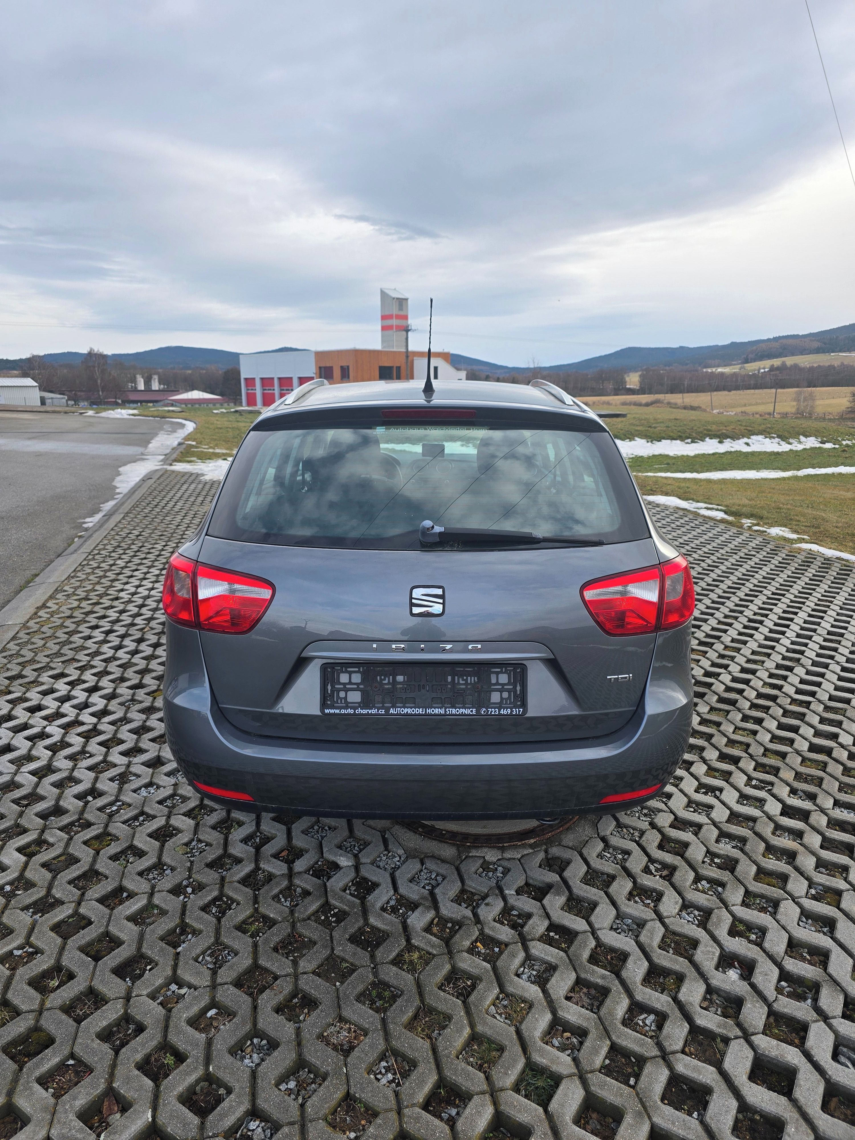 Seat Ibiza, Chili & Style 1.2 TDI - fotka 6