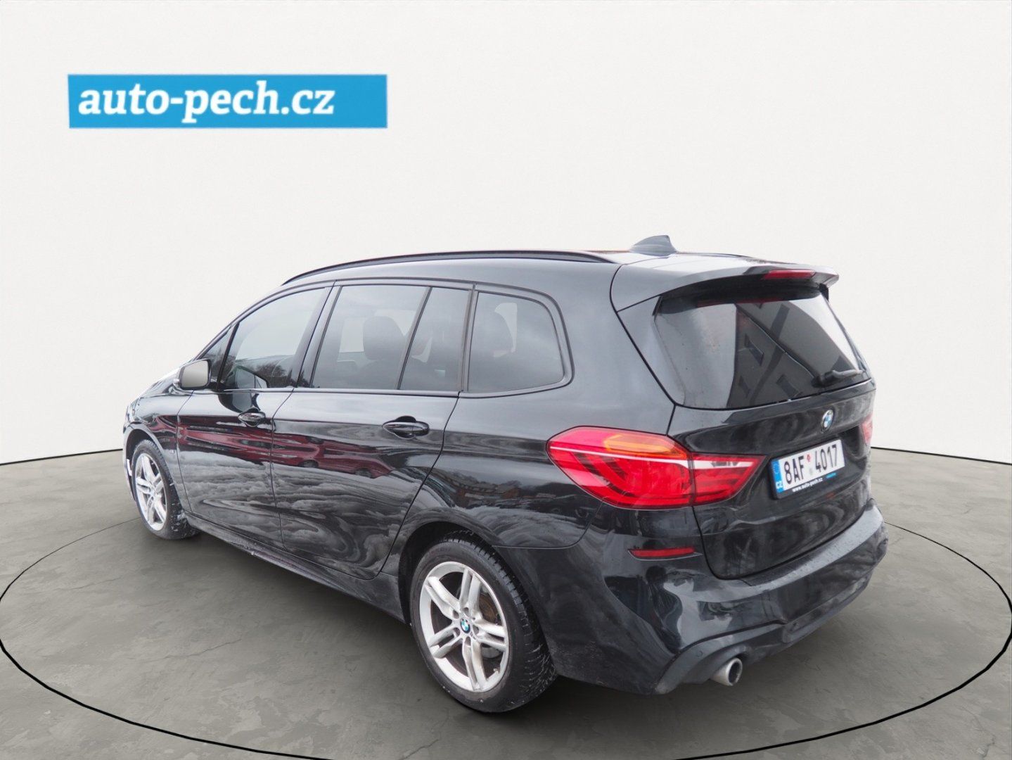 BMW Řada 2, 216D GT-M Sport, 7 míst, A/T - fotka 2