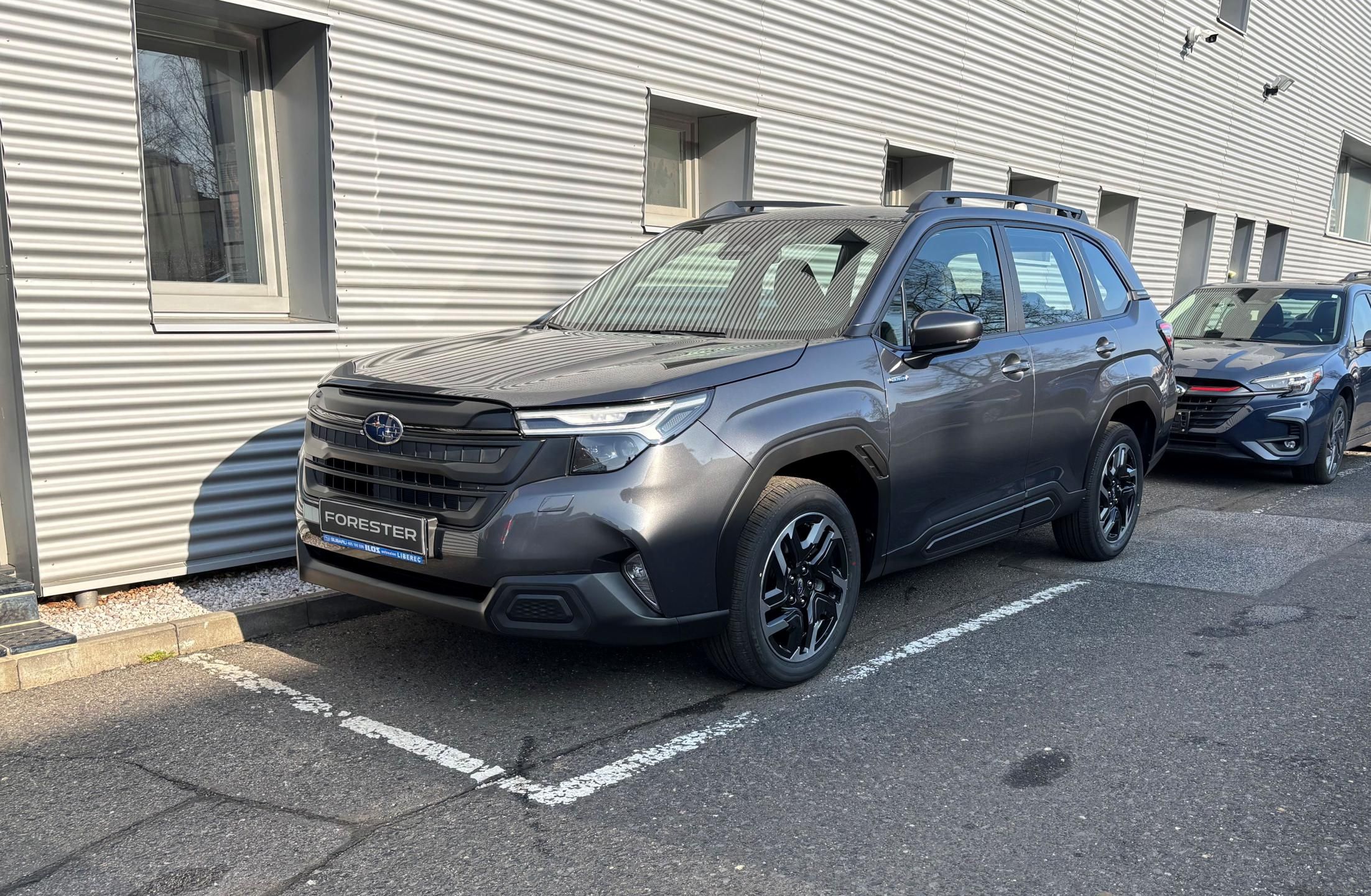 Subaru Forester, NOVÝ FORESTER 2,0i COM. NAVI