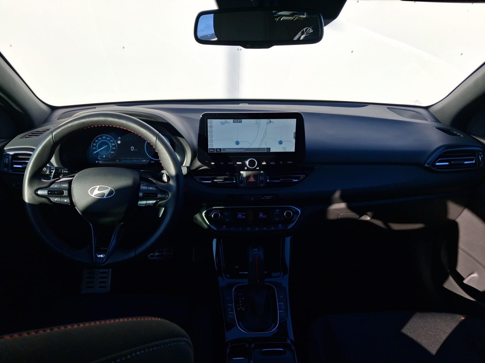 Hyundai i30, 1.5 T-GDI MHEV DCT N-Line - fotka 5