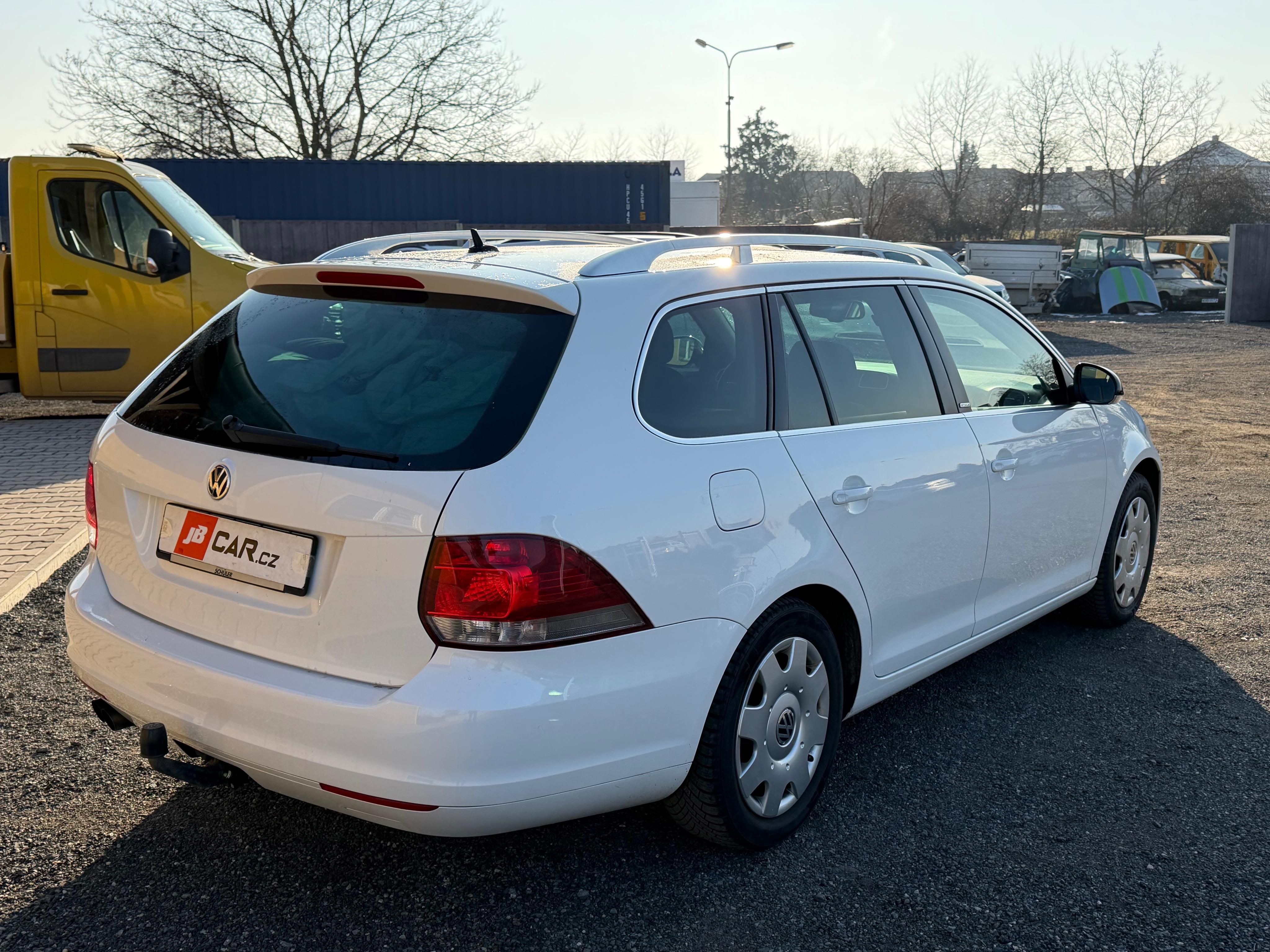 Volkswagen Golf, 2.0 TDI 103KW STYLE - fotka 2