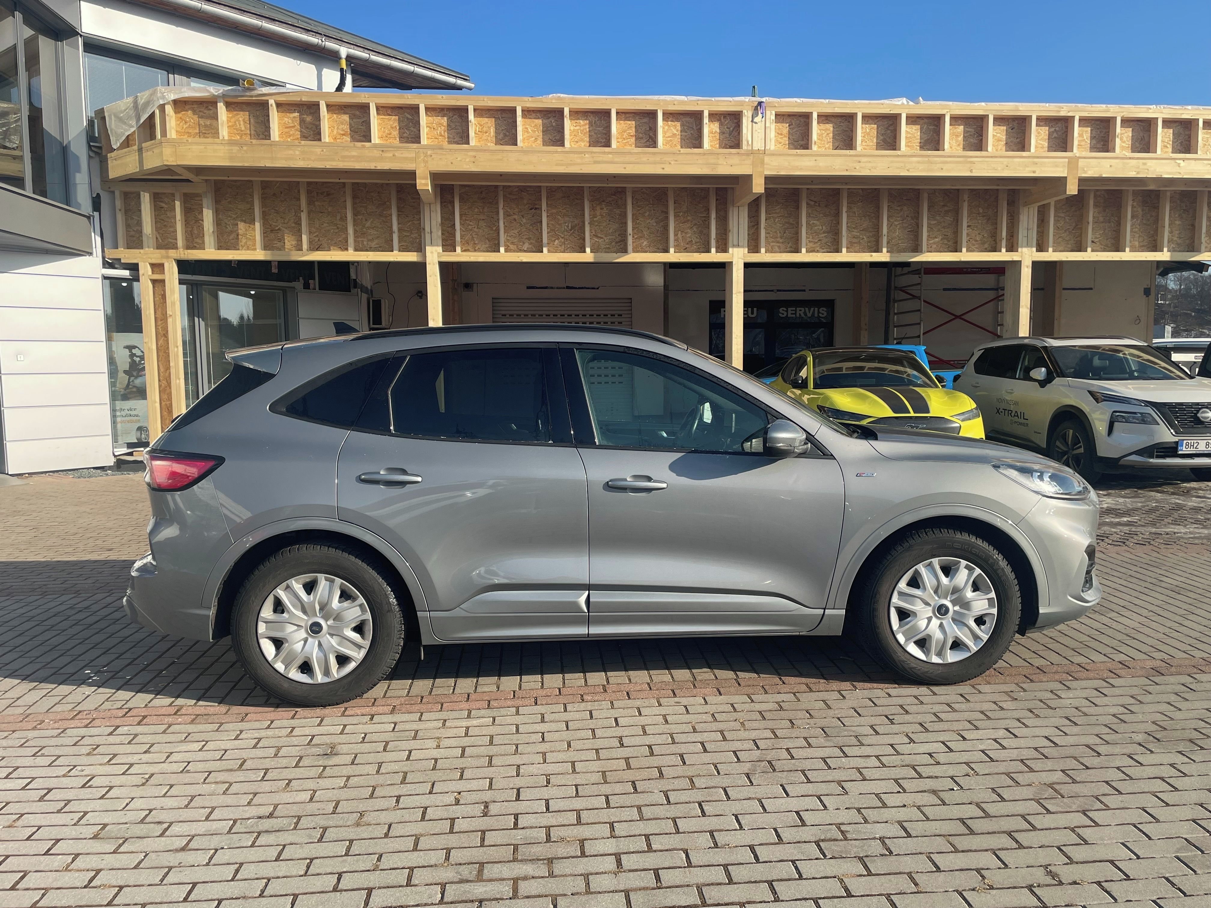 Ford Kuga, 2.0 MildHybrid 110kW ST-Line X - fotka 6